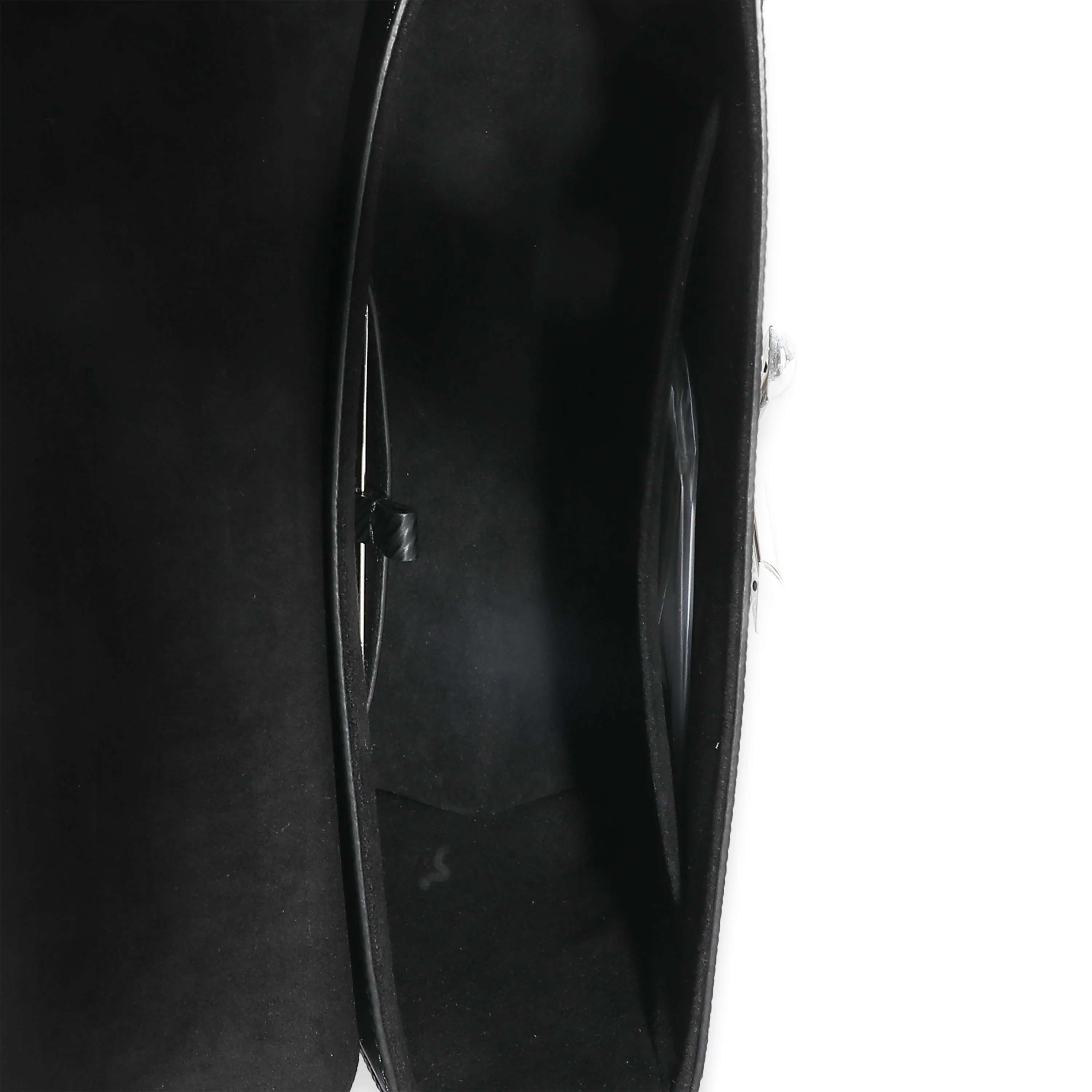 Louis Vuitton Black Epi Twist MM - Image 9