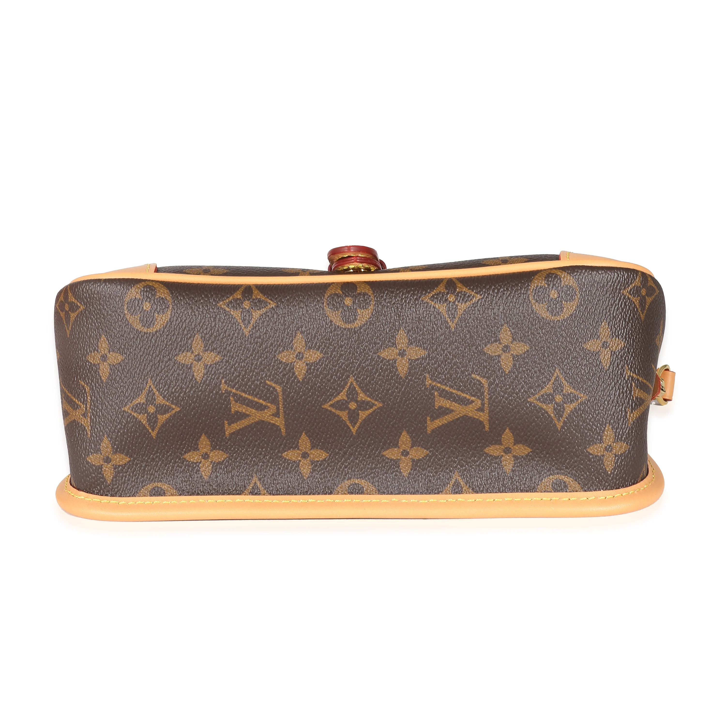 Louis Vuitton Monogram Canvas Diane - Image 7