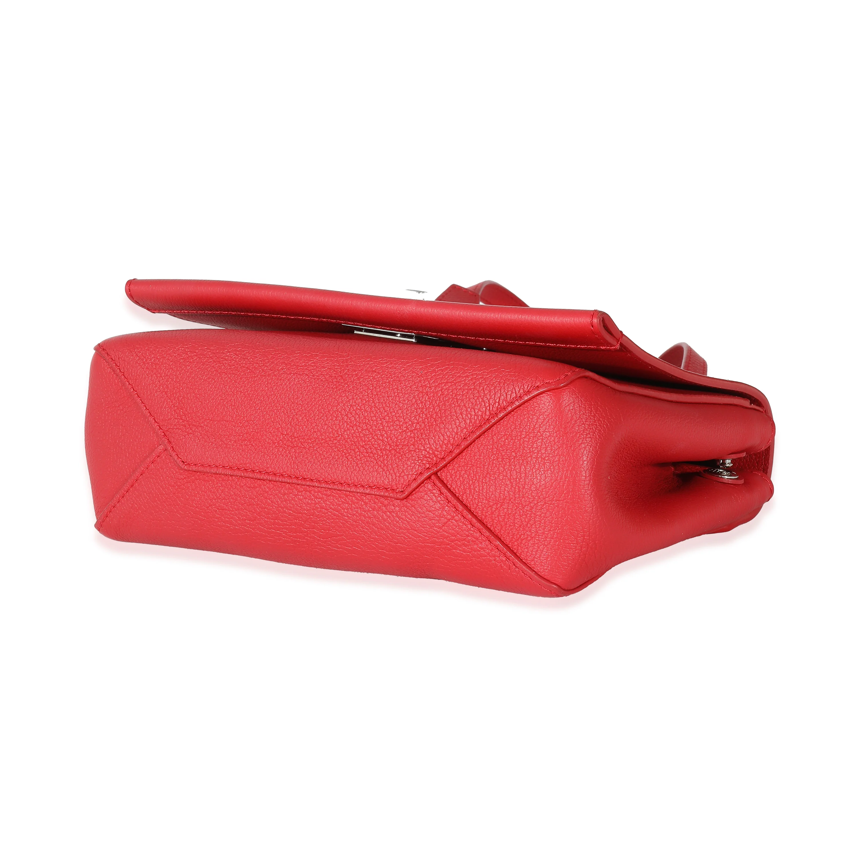Louis Vuitton Rubis Pebbled Leather Lockme II BB - Image 4