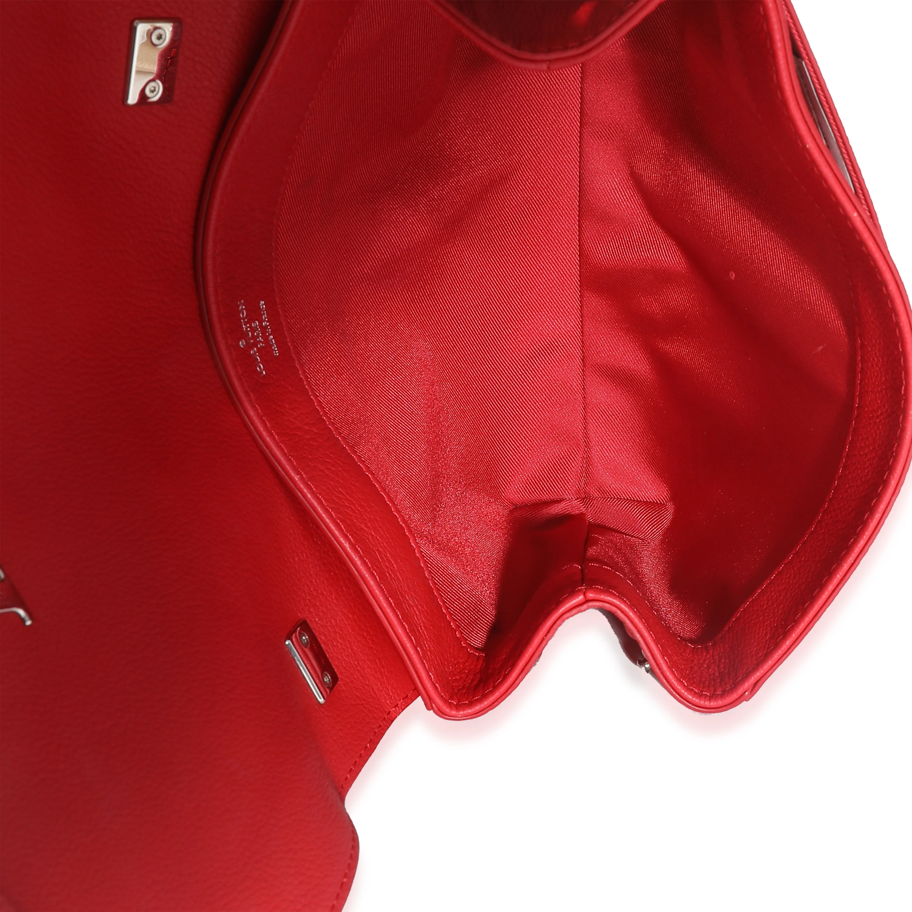 Louis Vuitton Rubis Pebbled Leather Lockme II BB - Image 9