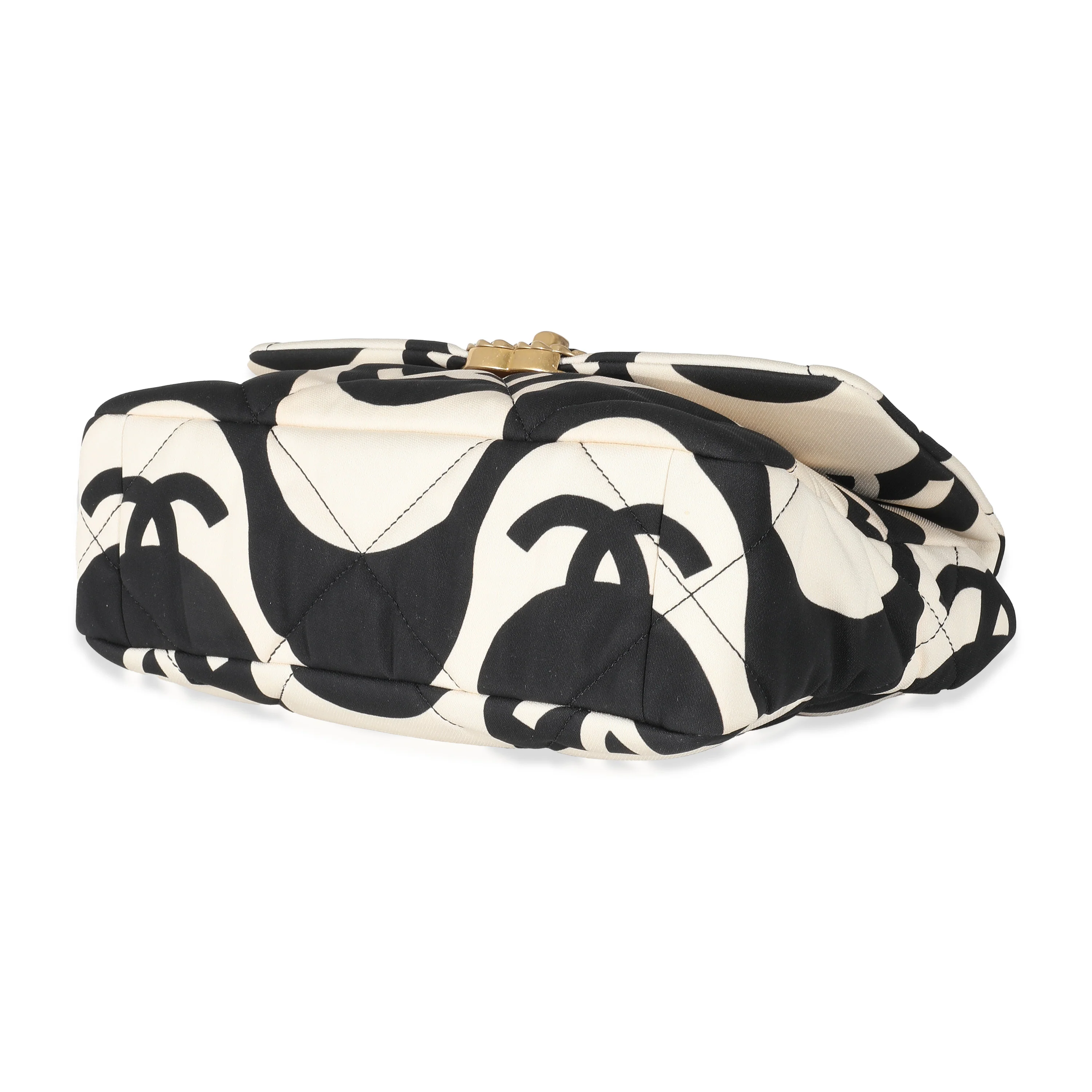 Chanel Black White CC Fabric Medium Chanel 19 Flap Bag - Image 4