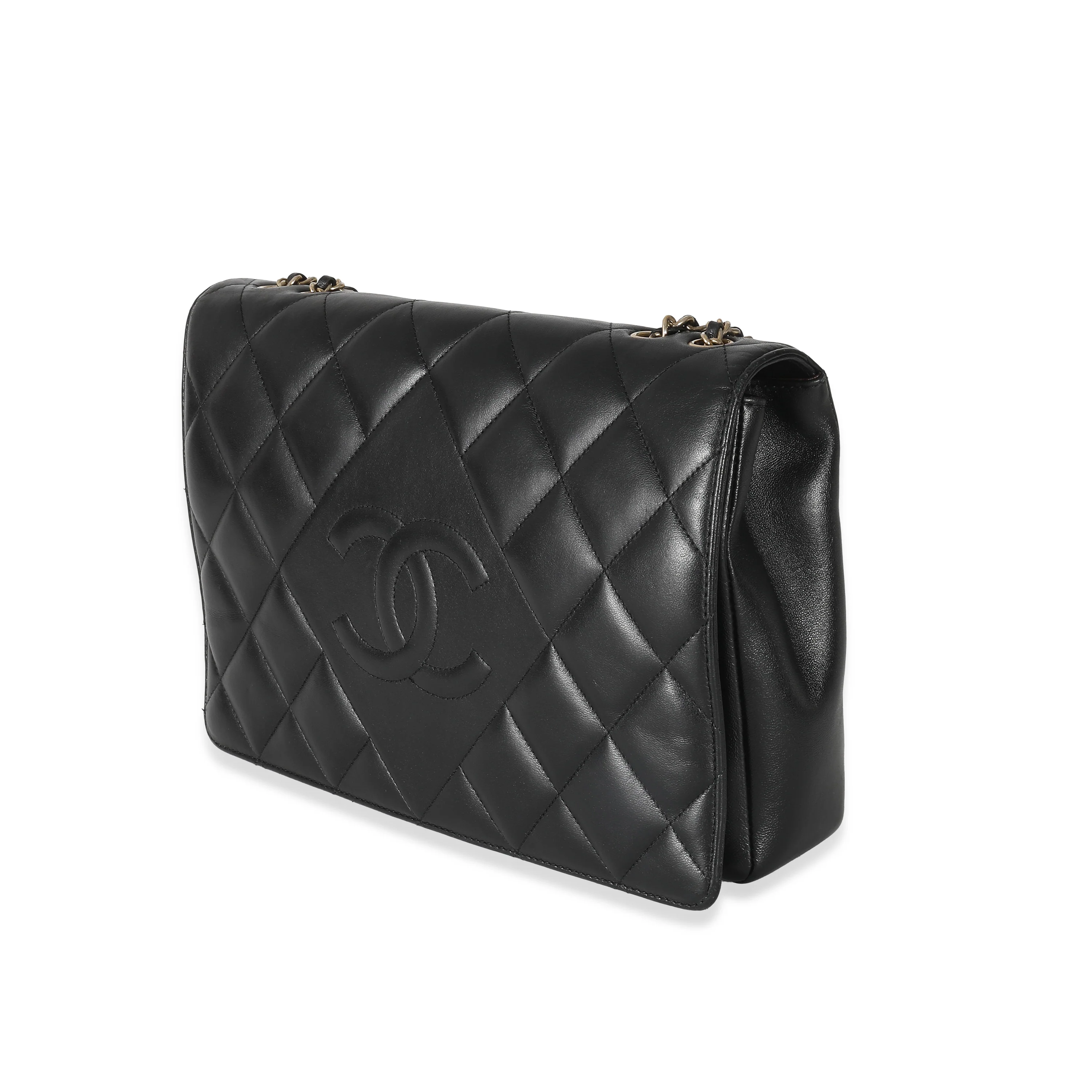 Chanel Black Diamond Quilted CC Medium Flap Bag - Image 2