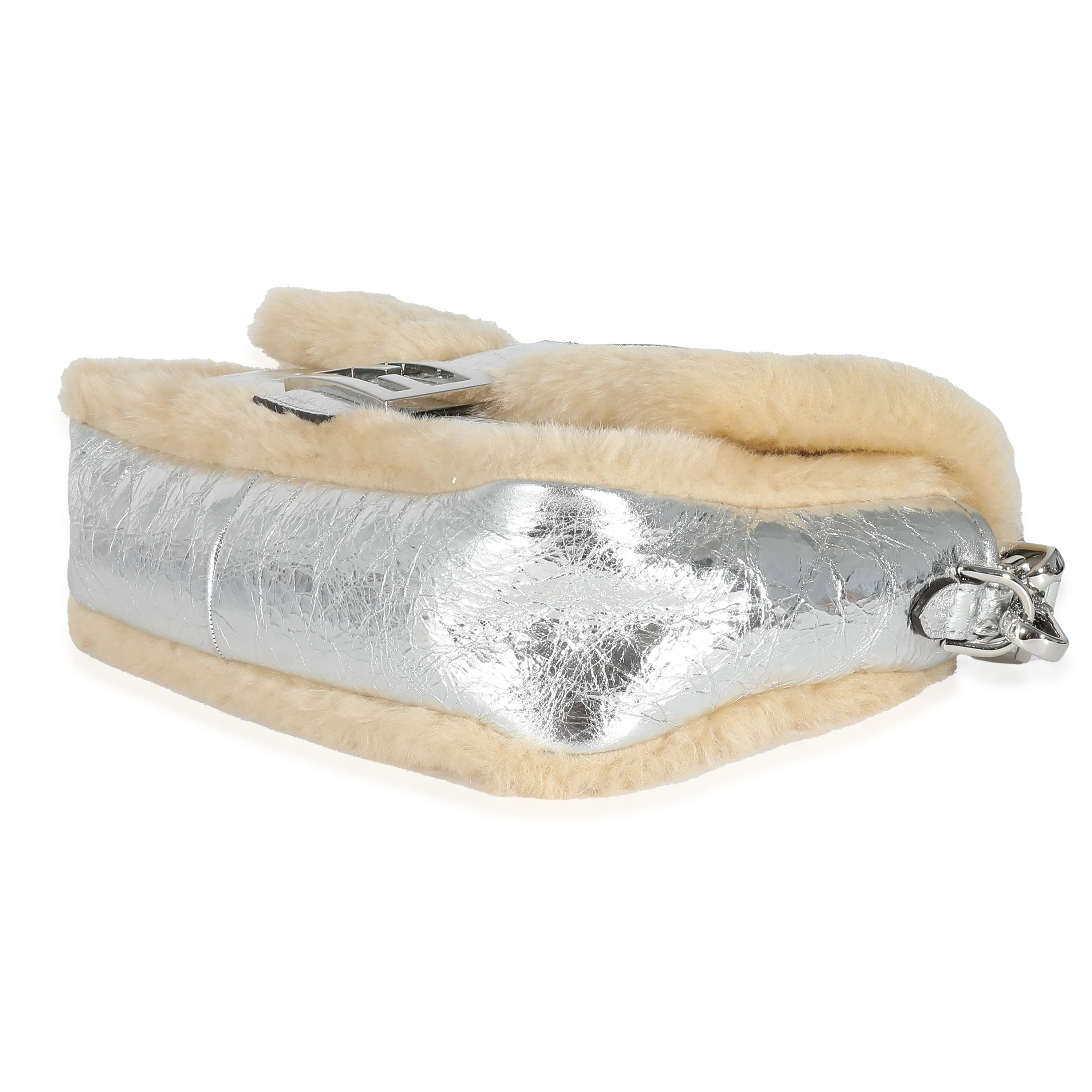 Fendi Craquelé Silver Sheepskin Medium Iconic Baguette Bag - Image 4