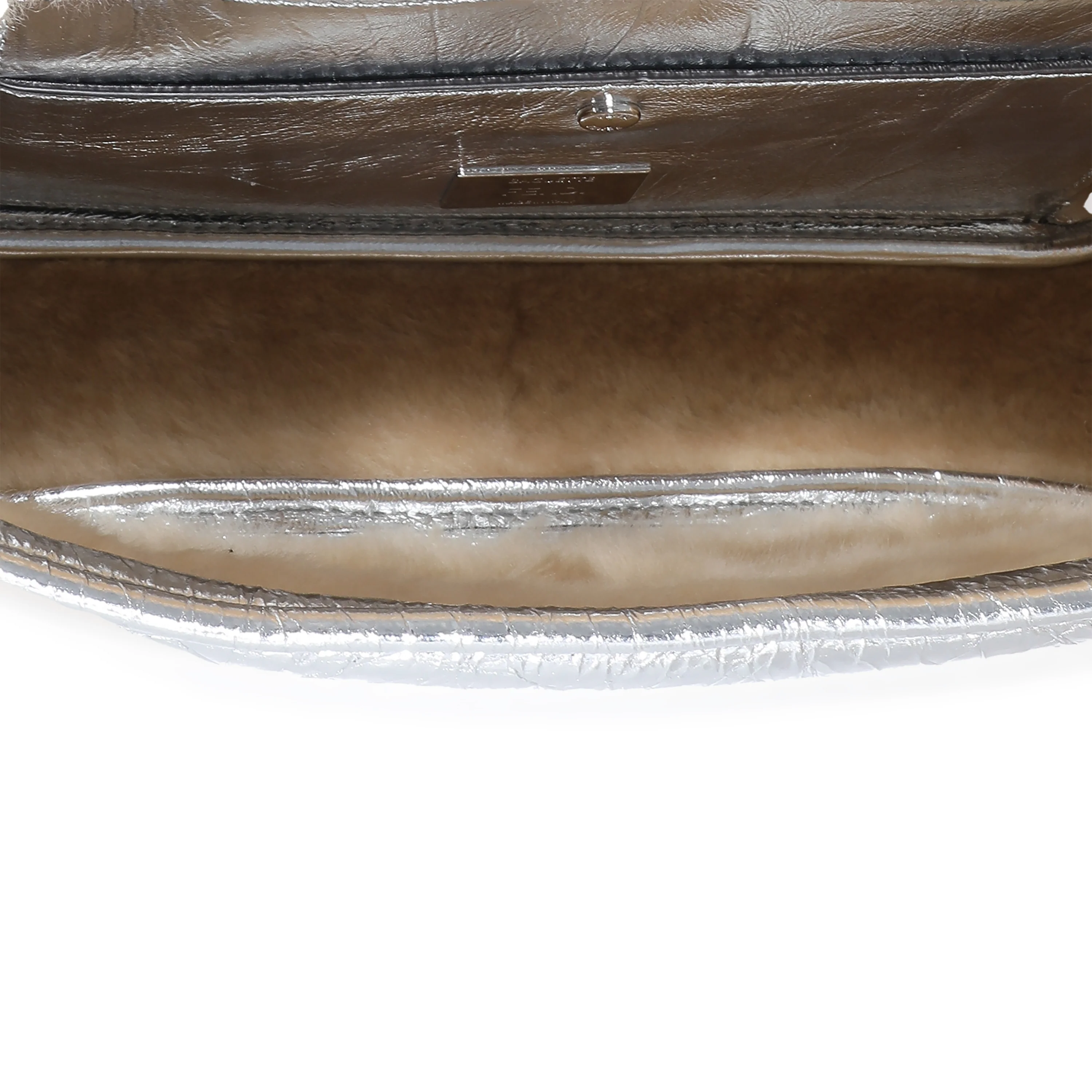 Fendi Craquelé Silver Sheepskin Medium Iconic Baguette Bag - Image 9