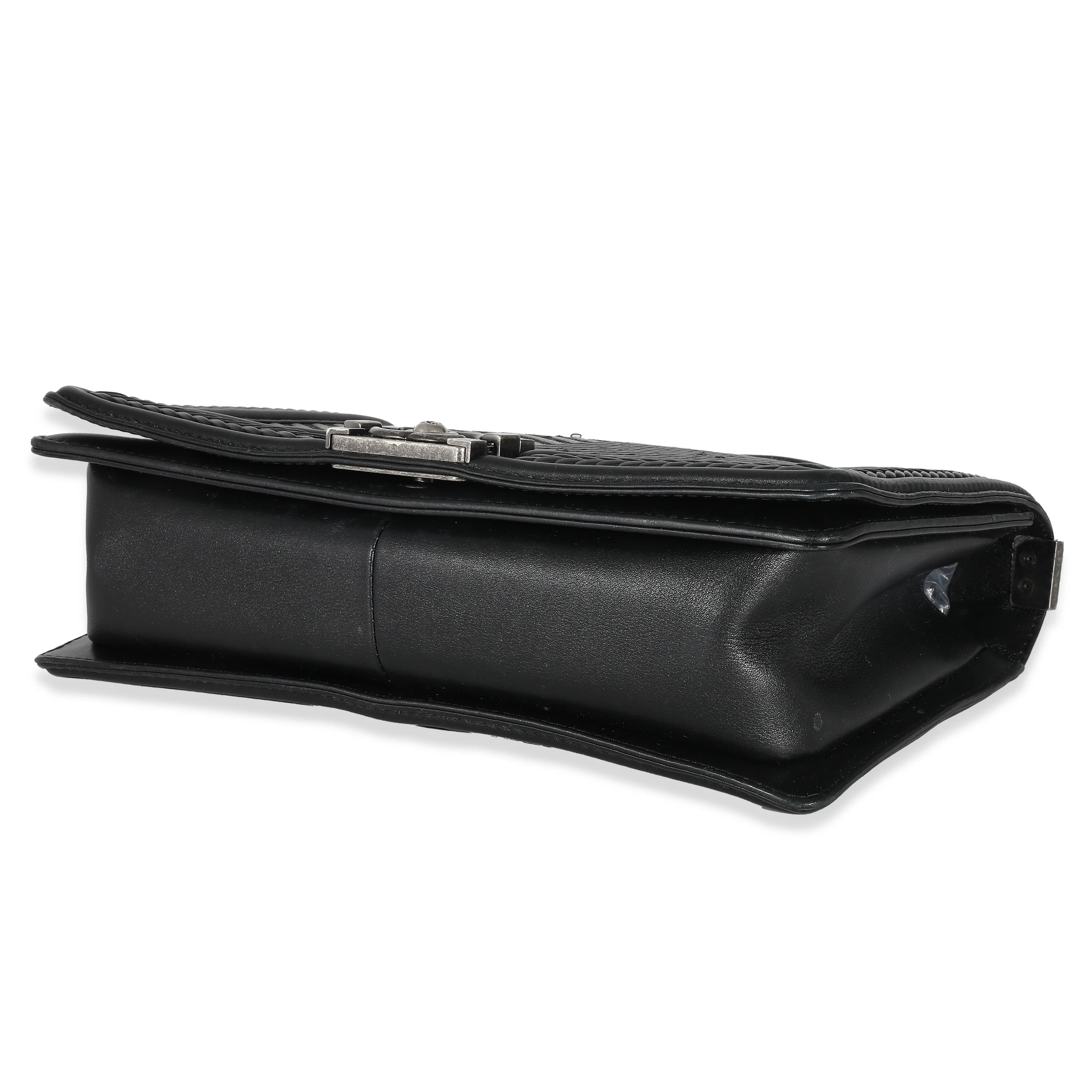 Chanel Black Herringbone Lambskin Chevron New Medium Boy Bag - Image 5