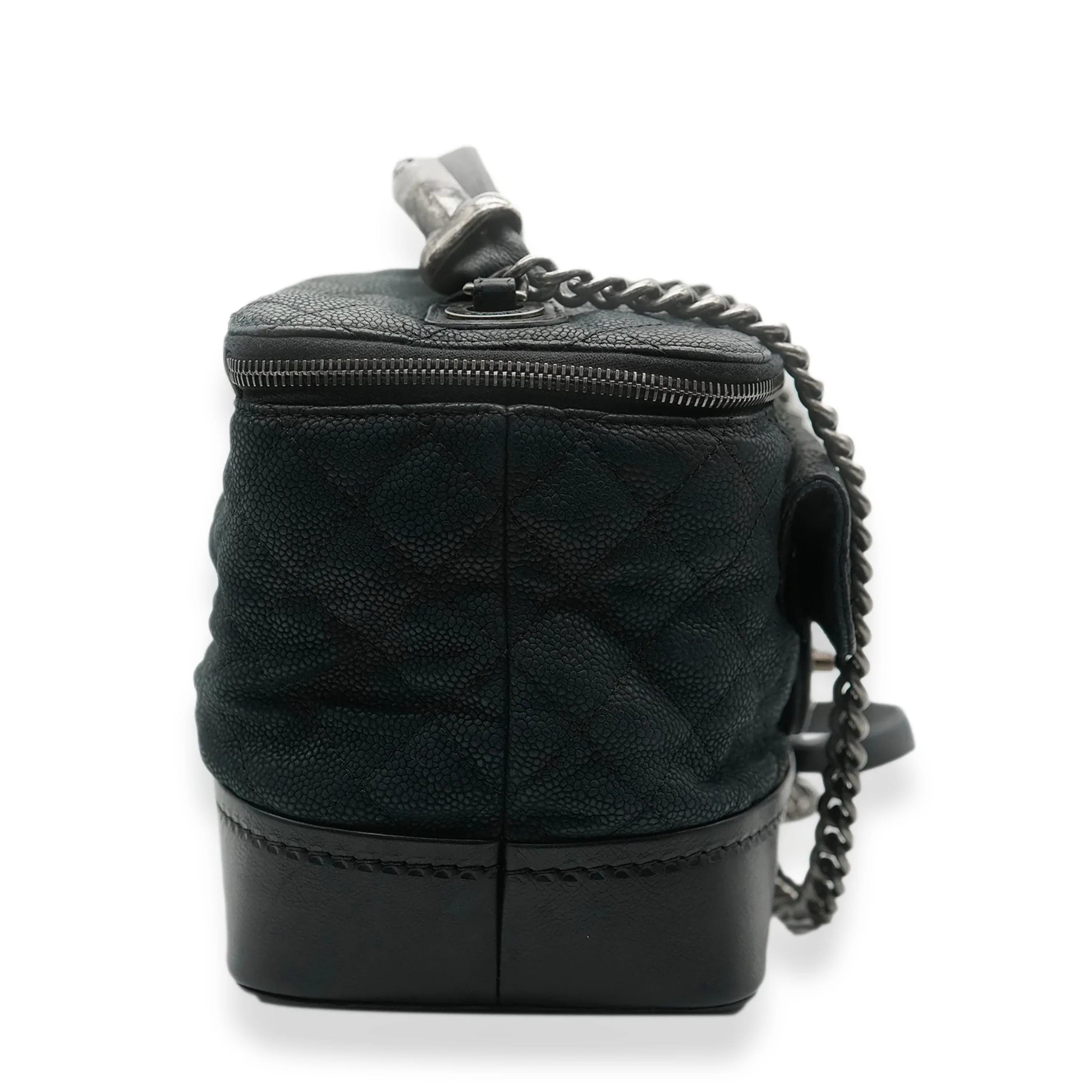 Black Matte Quilted Caviar Globe Trotter Vanity Case - Image 4
