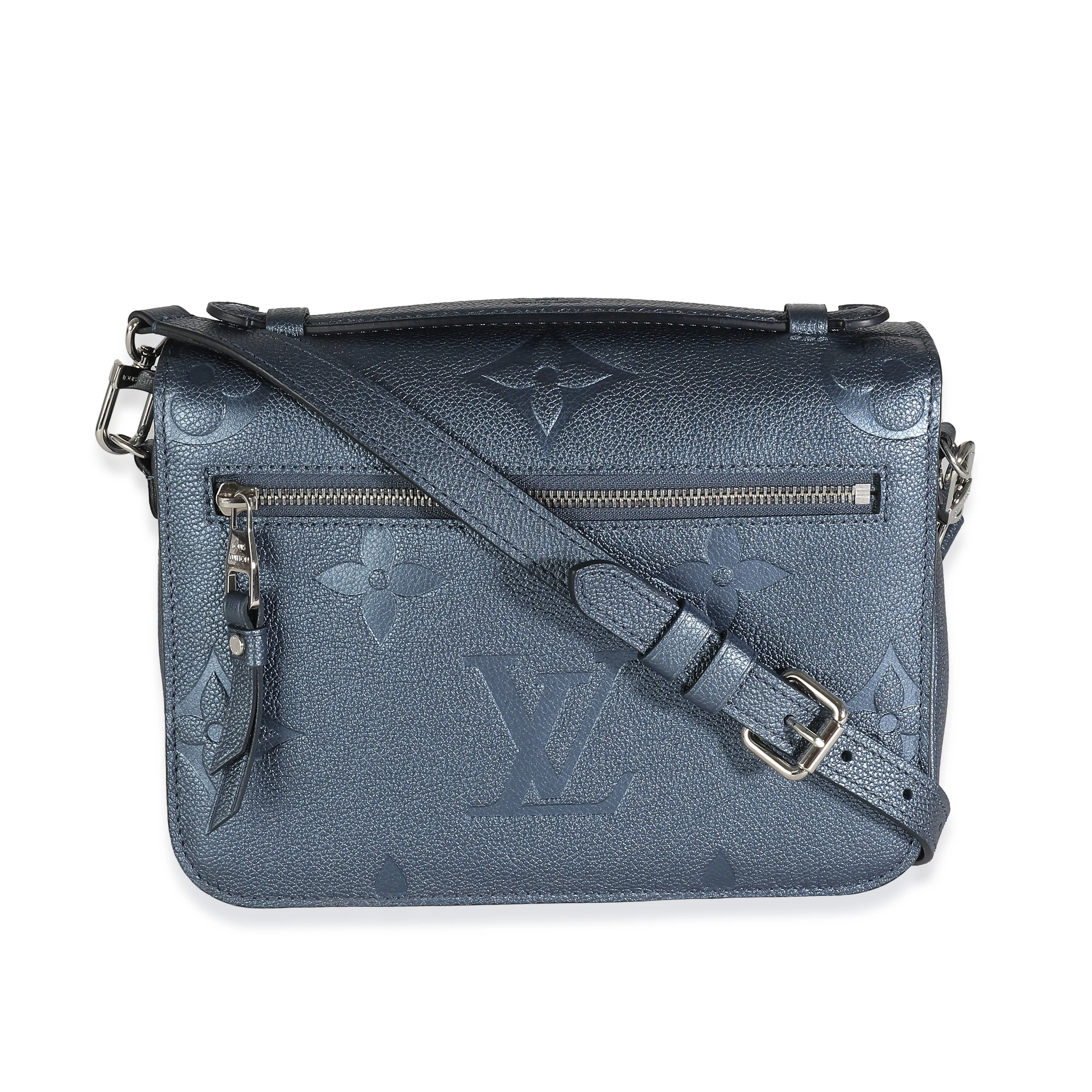 Metallic Navy Giant Monogram Empreinte Pochette Métis - Image 4