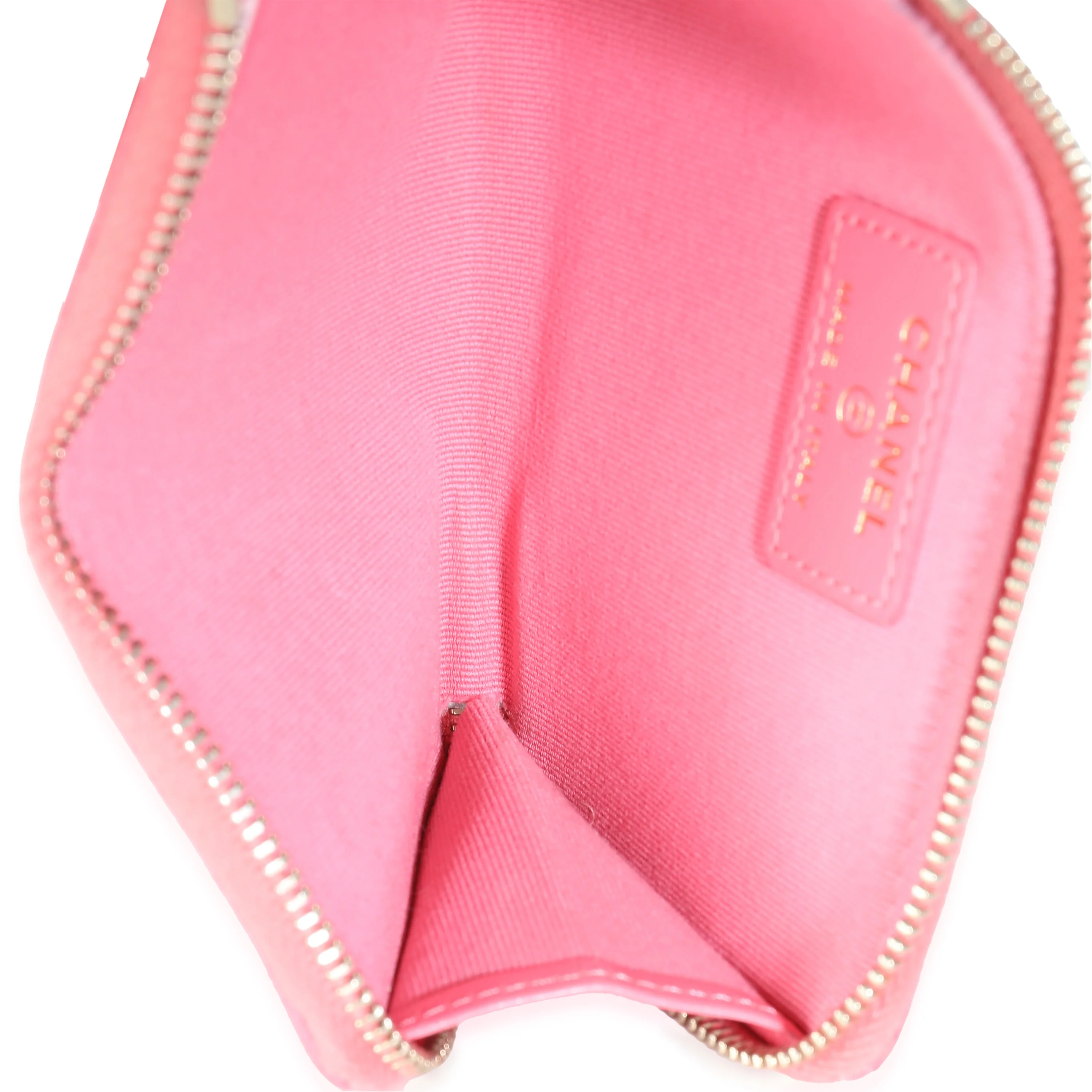 Pink Quilted Caviar Zip Card Case - Image 8