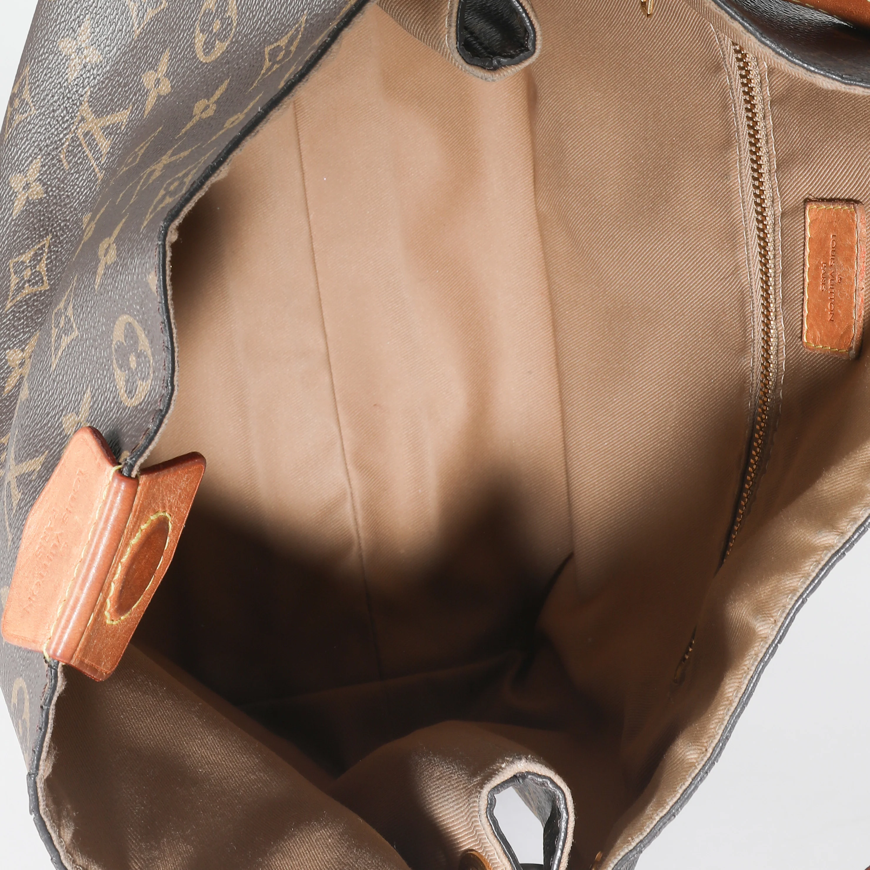 Monogram Canvas Graceful PM - Image 9