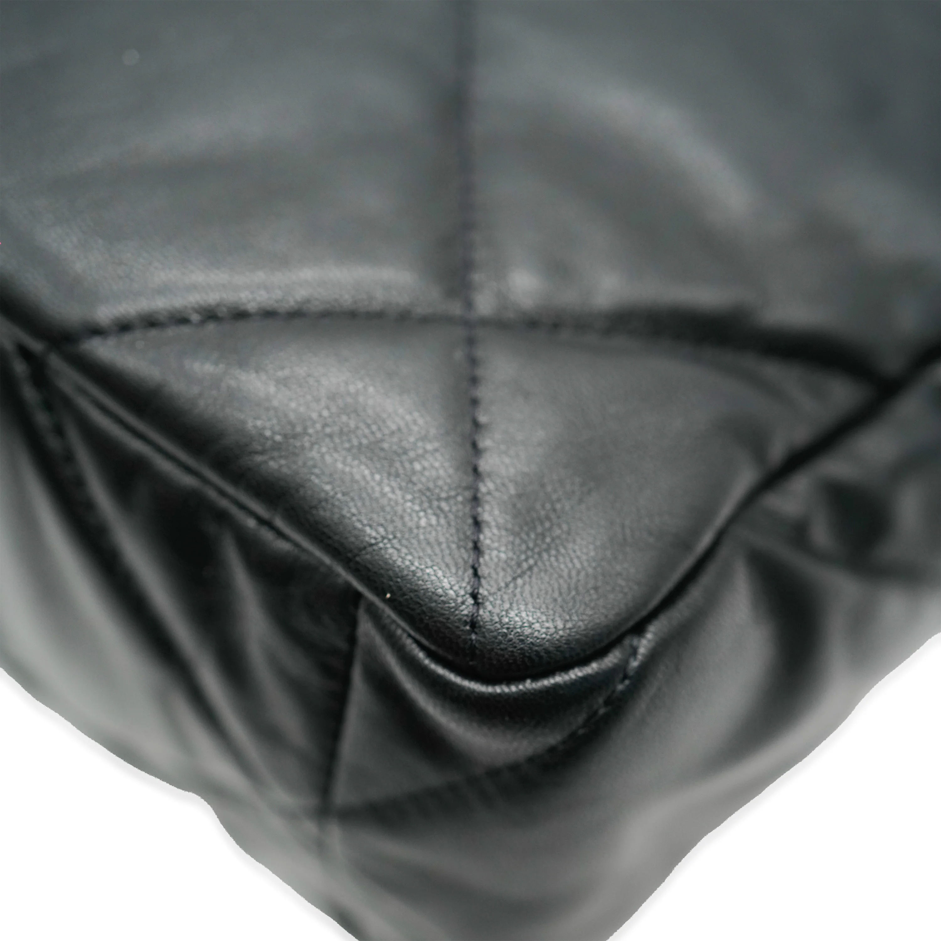 Black Quilted Lambskin Medium Chanel 19 Flap Bag - Image 9