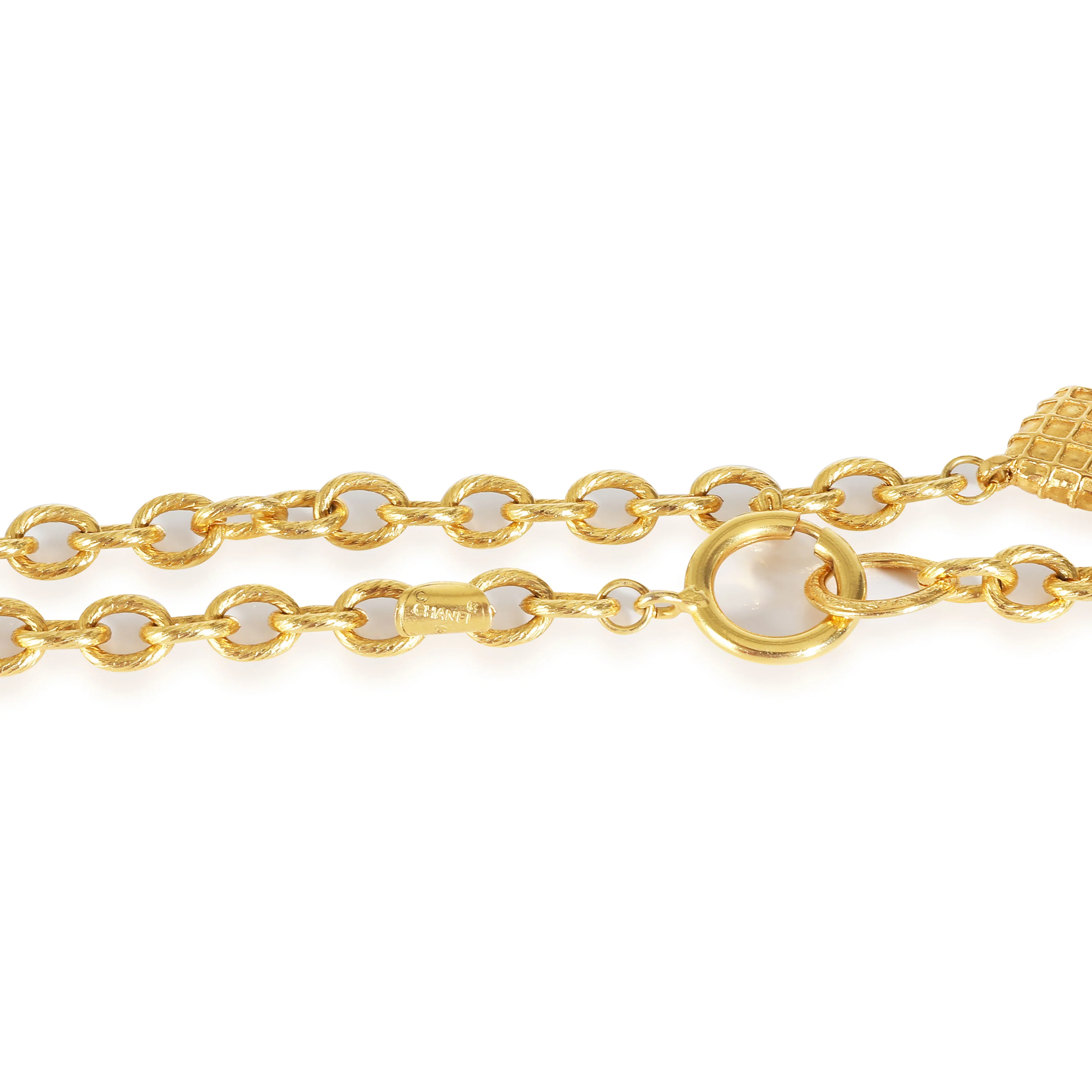 Vintage Quilted Station Necklace in  Gold Plated - Image 3
