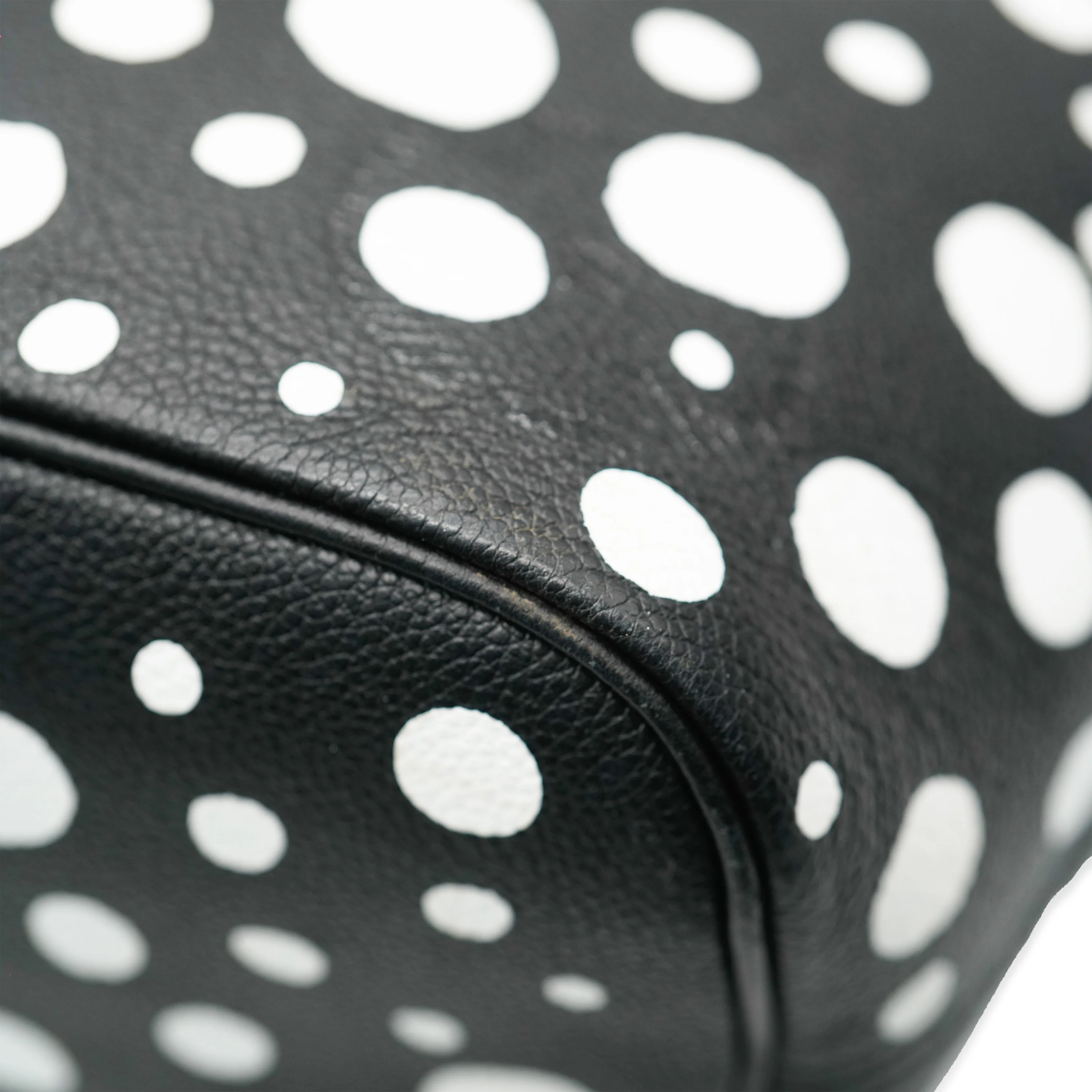 Monogram Giant Empreinte Infinity Dots Neverfull MM - Image 11