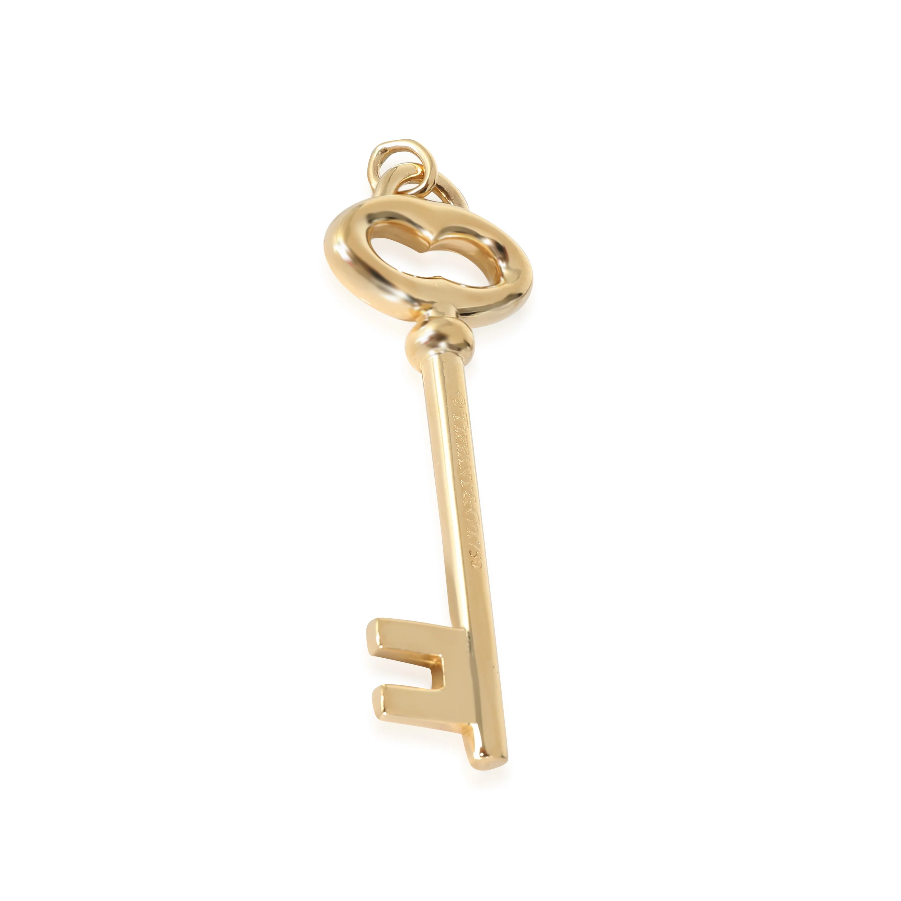 Key Fashion Pendant in 18k Yellow Gold - Image 4