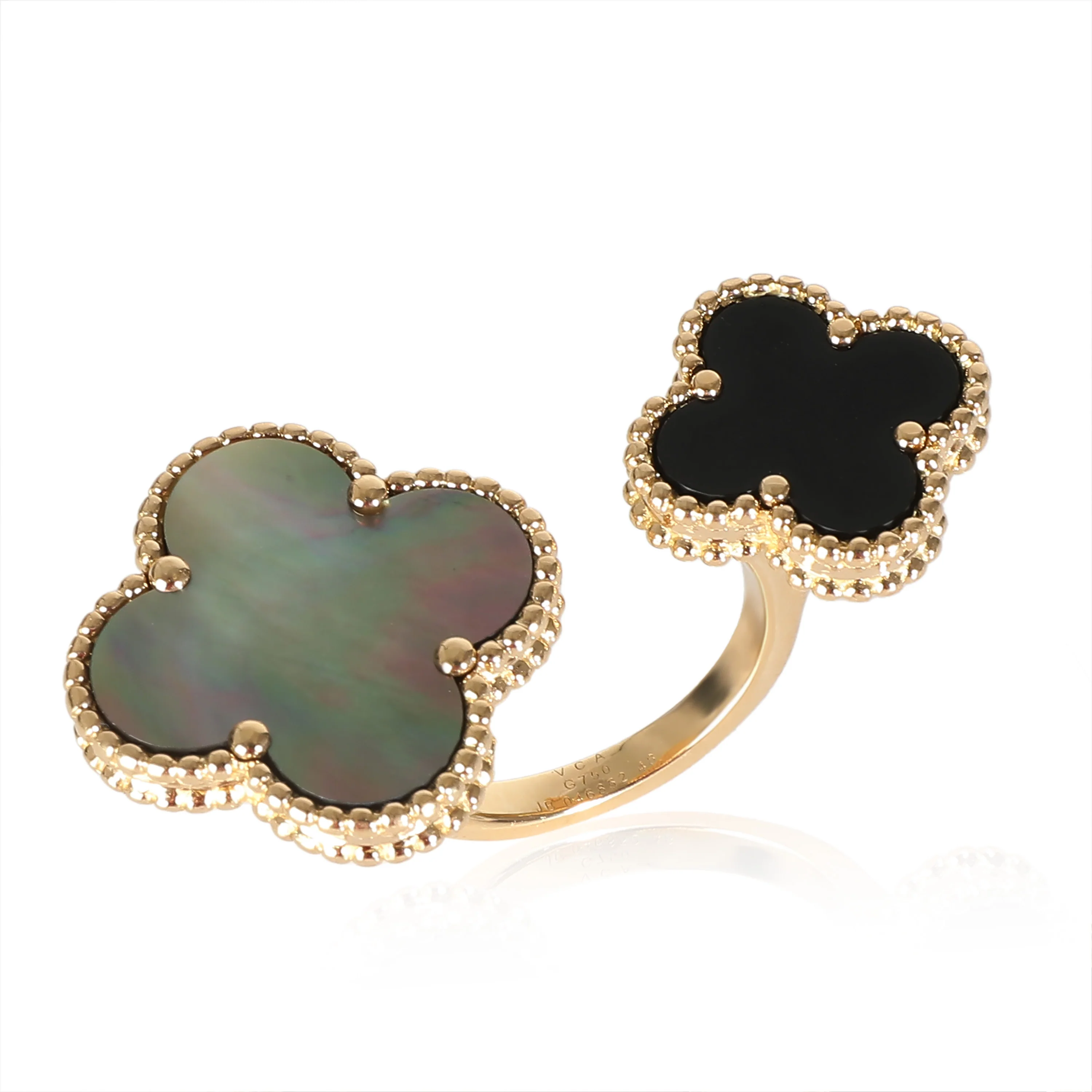 Magic Alhambra Between The Finger Ring in Yellow Gold - Image 3