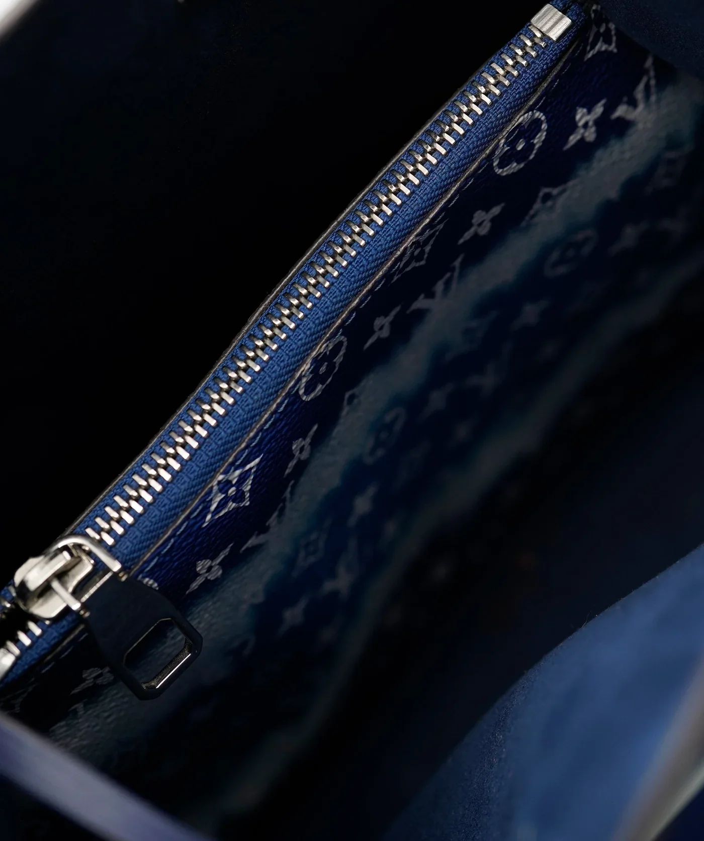 Blue Monogram Escale Canvas NeoNoe MM - Image 5