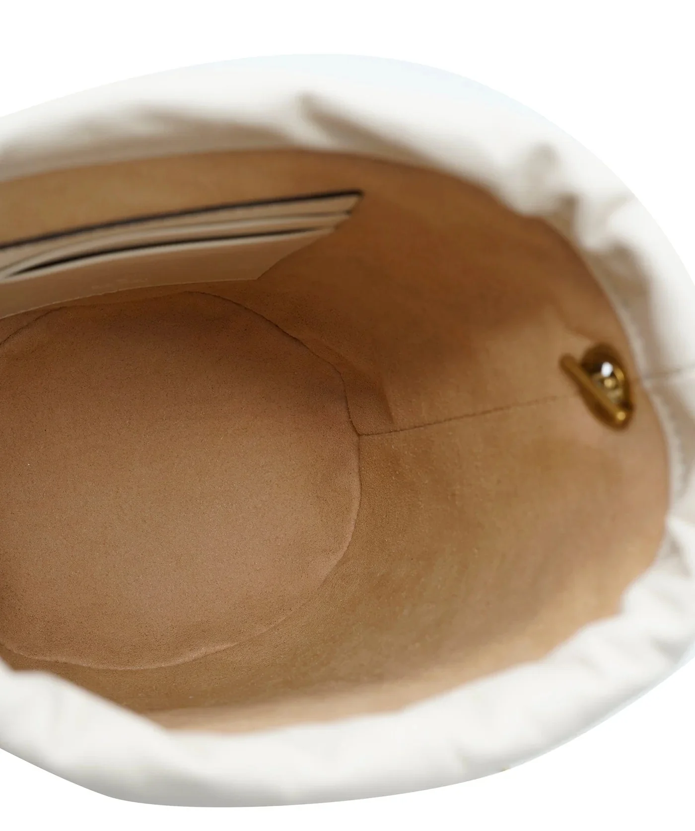 White Matelasse Calfskin Marmont Bucket Bag - Image 5