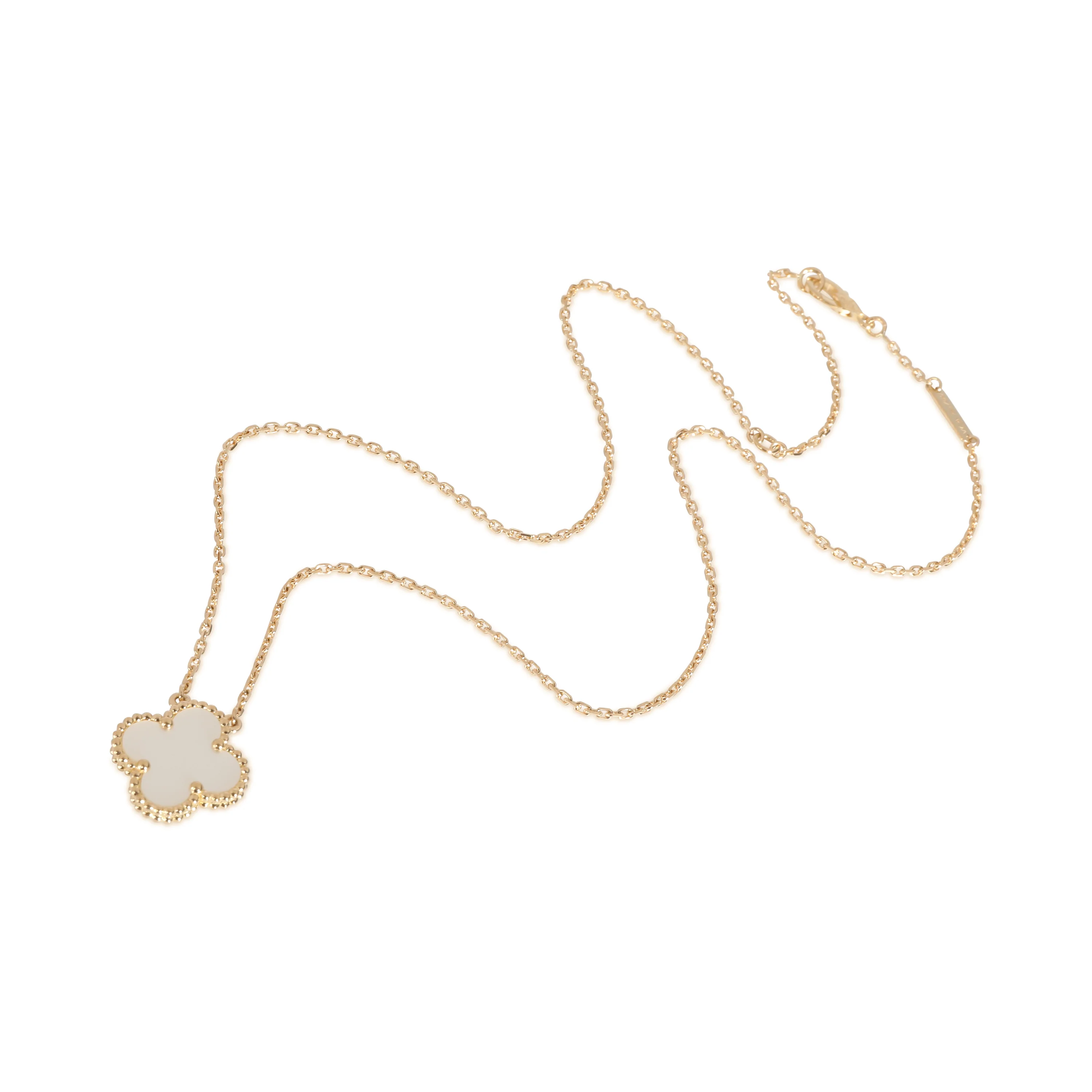 Alhambra Mother Of Pearl Fashion Pendant in 18k Yellow Gold - Image 3