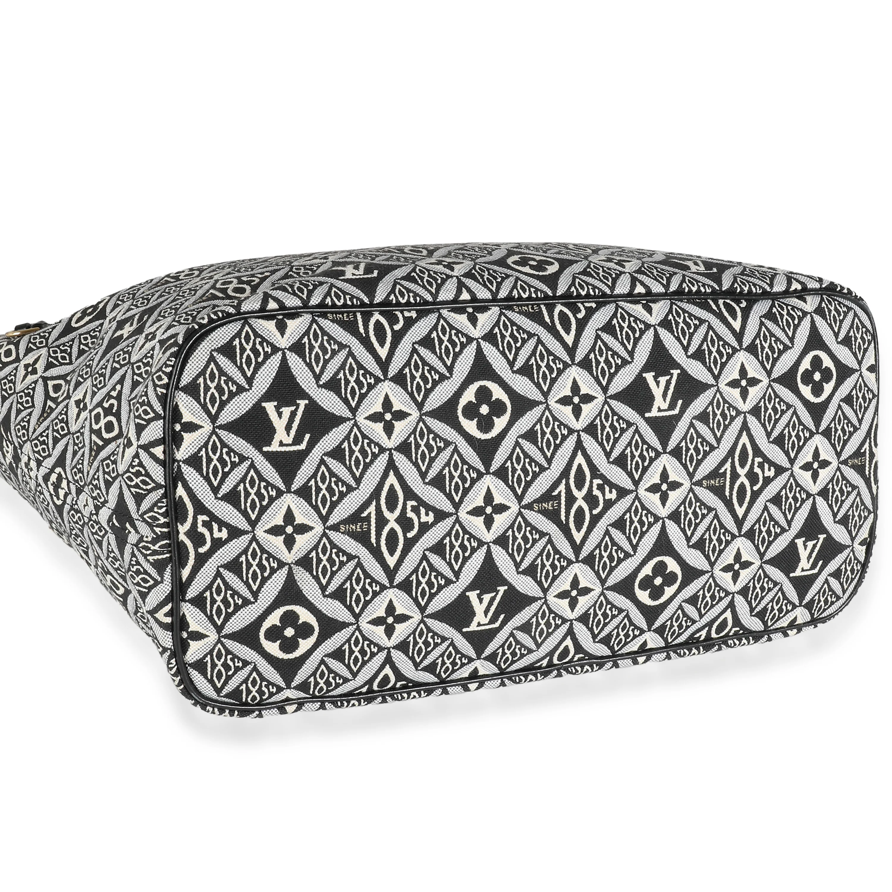 Grey Monogram Jacquard Since 1854 Neverfull MM - Image 6