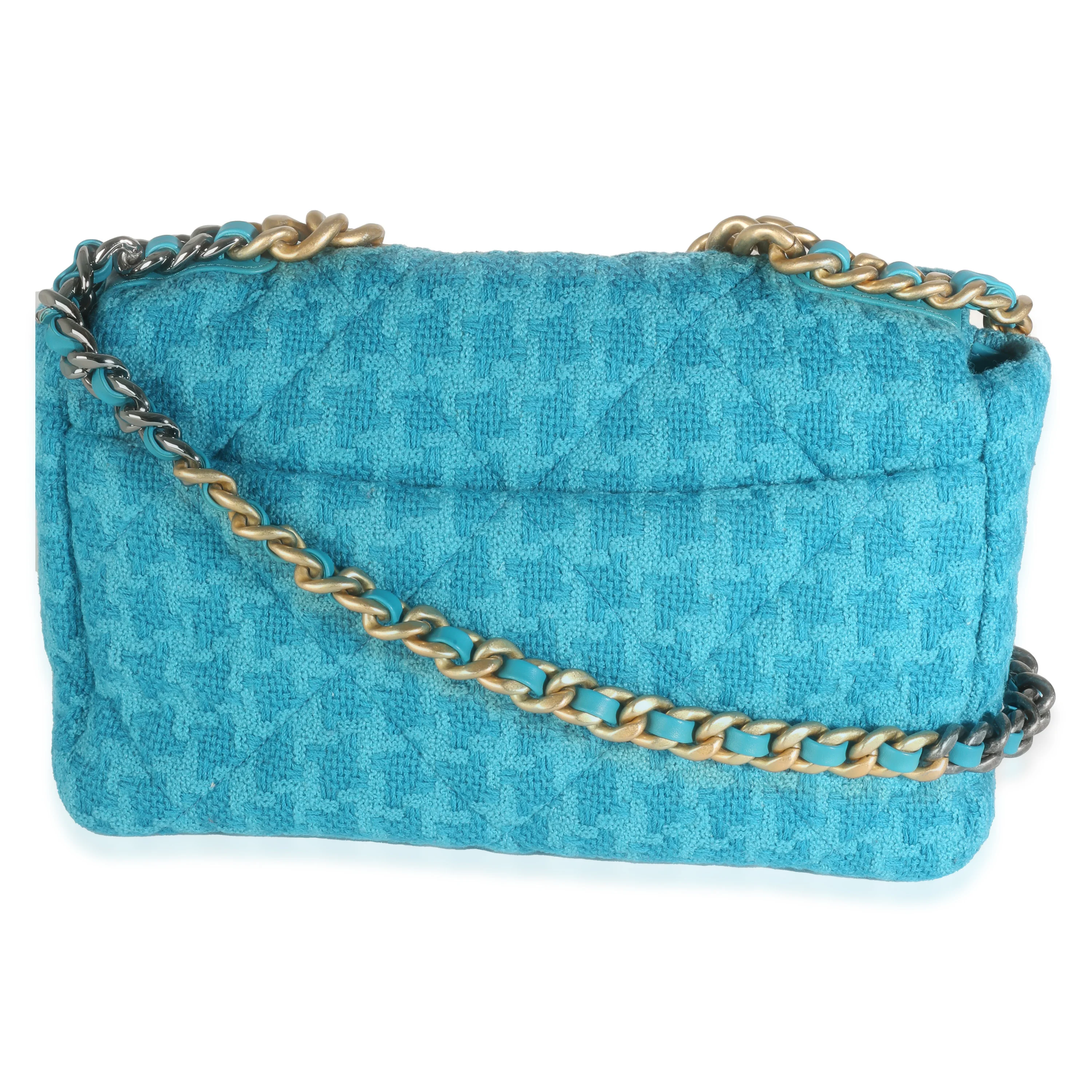 Blue Tweed Large Chanel 19 Flap Bag - Image 4
