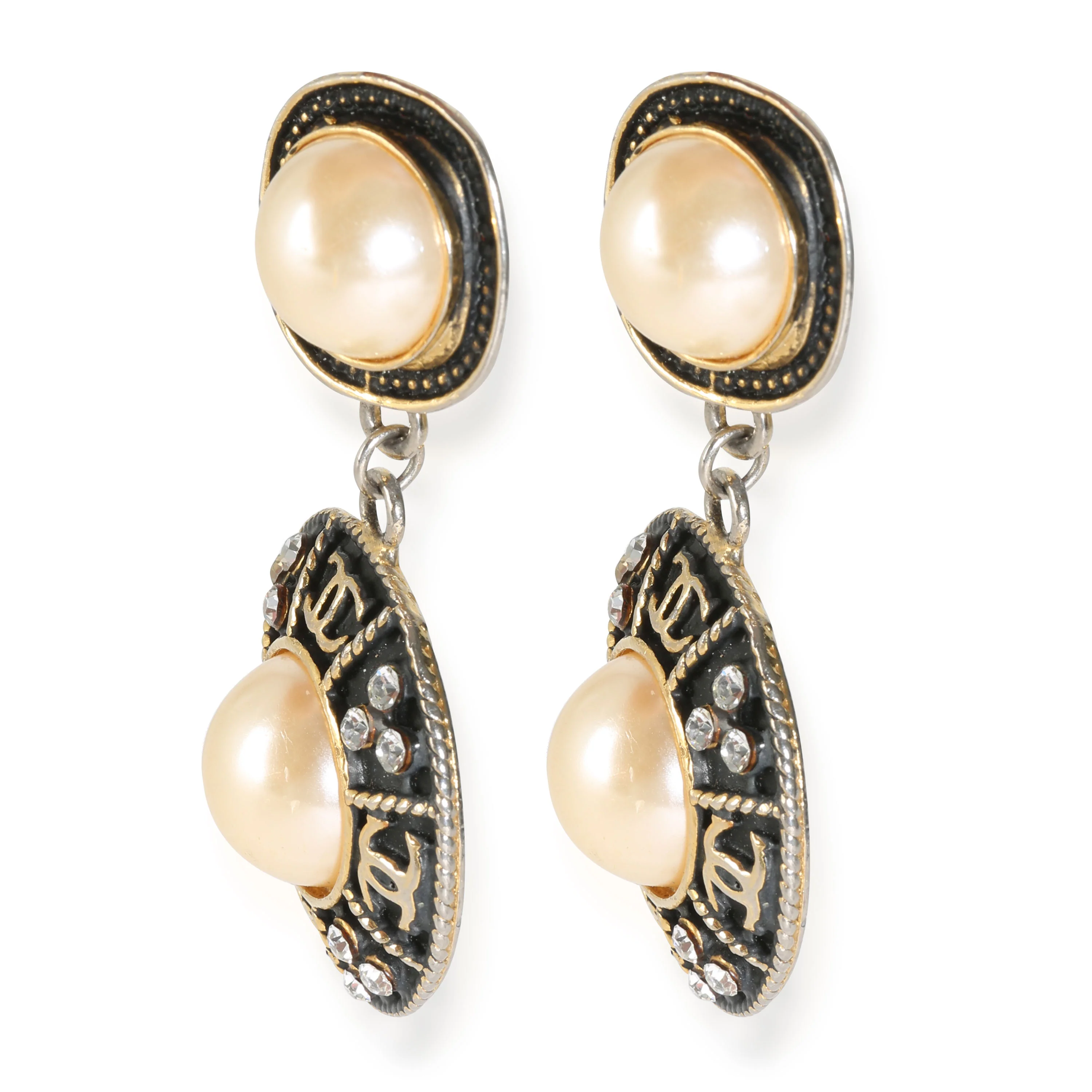 Vintage CC Faux Pearl Drop Gold Tone Earring - Image 2