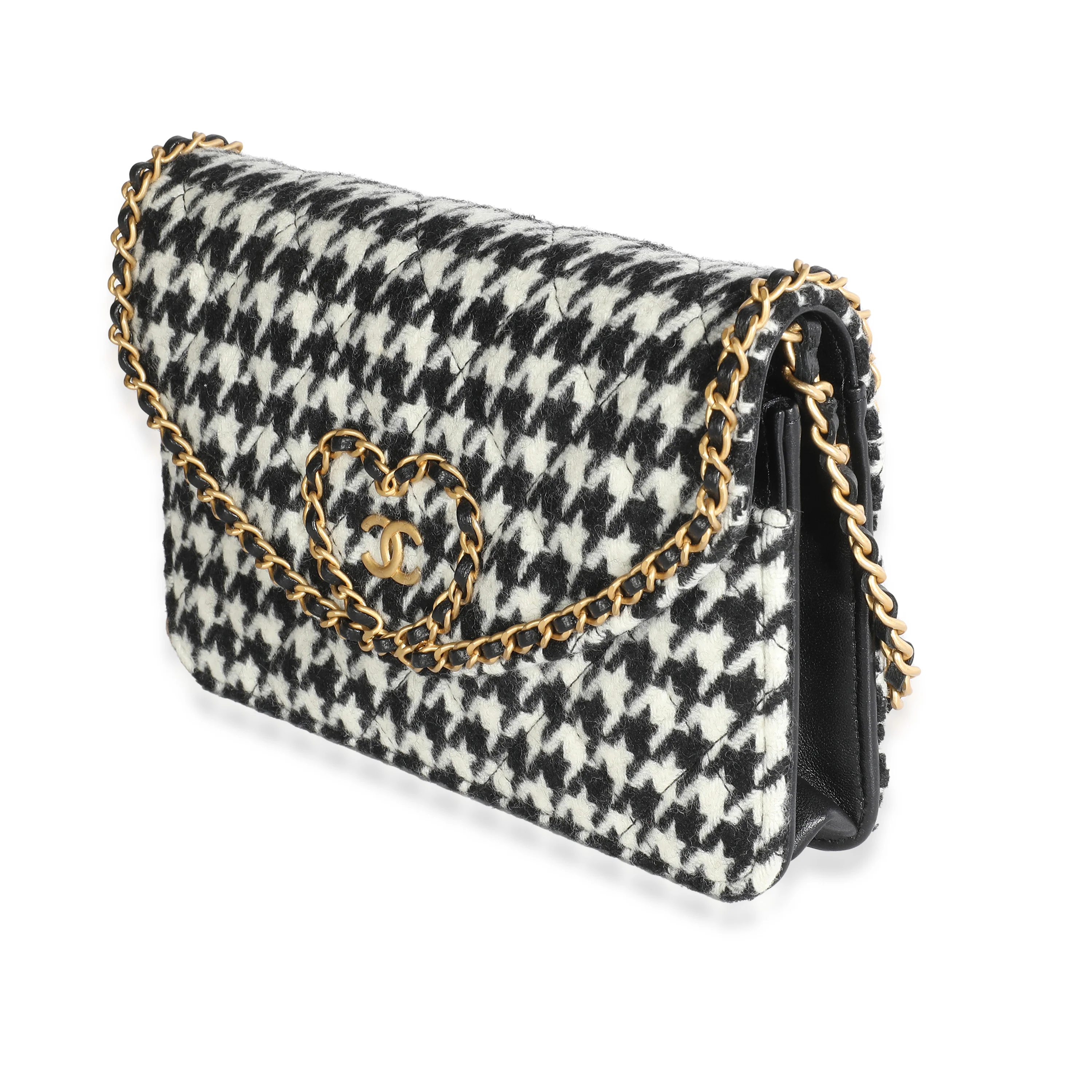 Black White Houndstooth Tweed Heart CC Wallet On Chain - Image 2