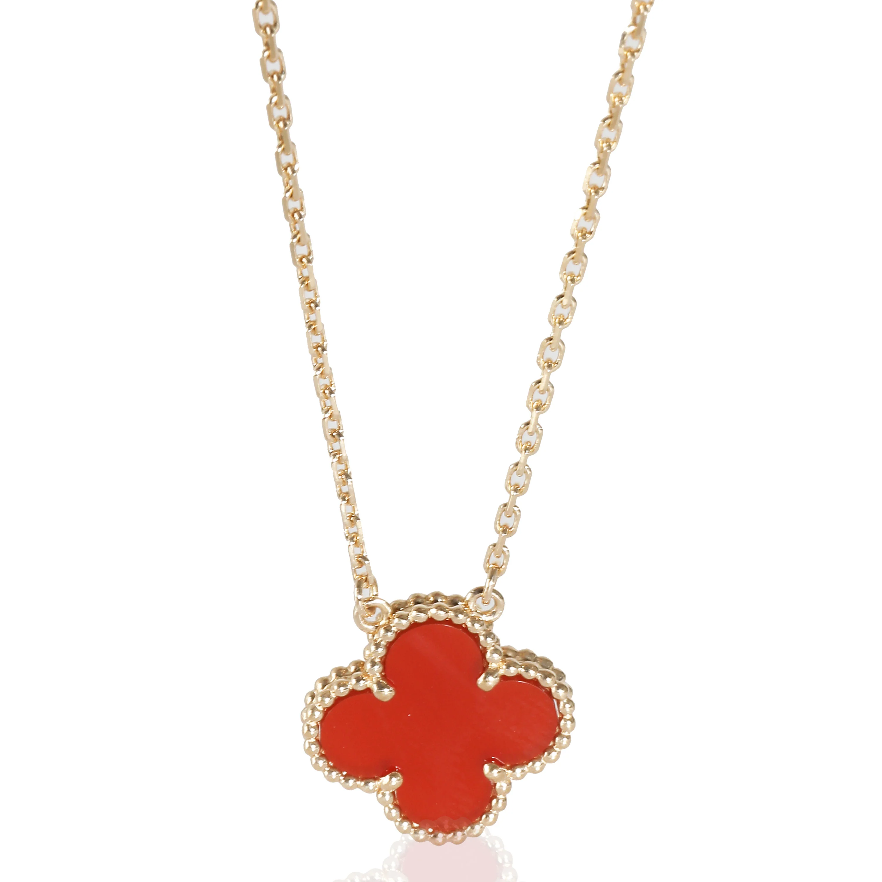Vintage Alhambra Carnelian Pendant in 18k Yellow Gold