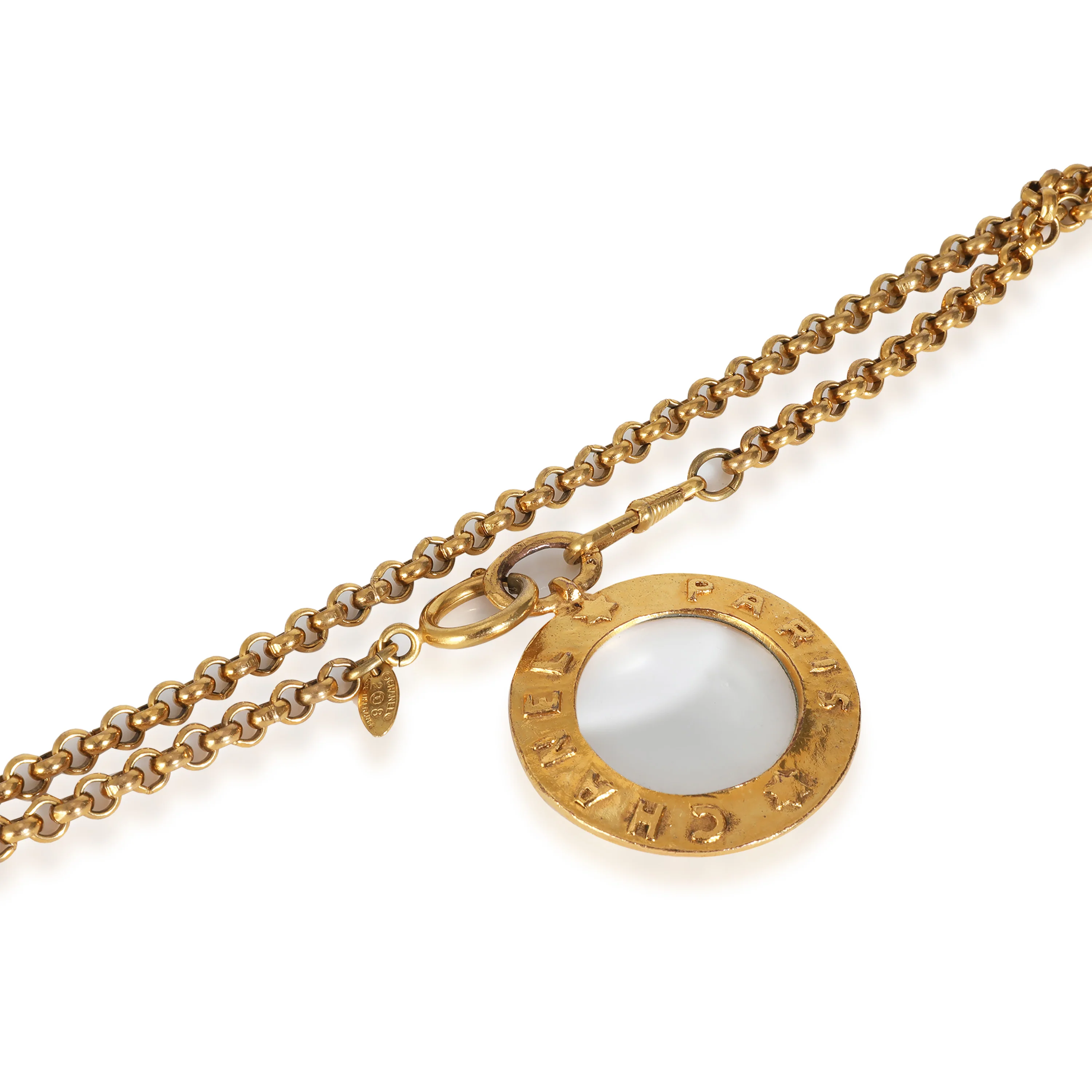 Vintage Magnifying Glass Pendant Necklace Yellow Gold Plated - Image 3