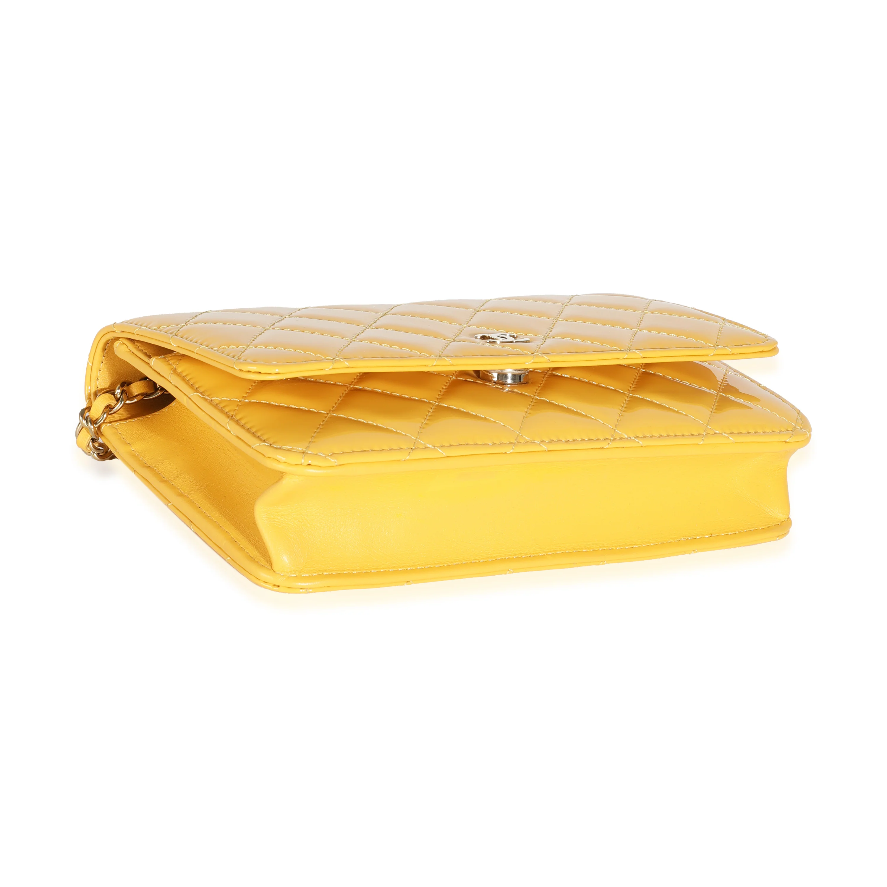 23A Yellow Quilted Patent Classic Wallet On Chain - Image 7