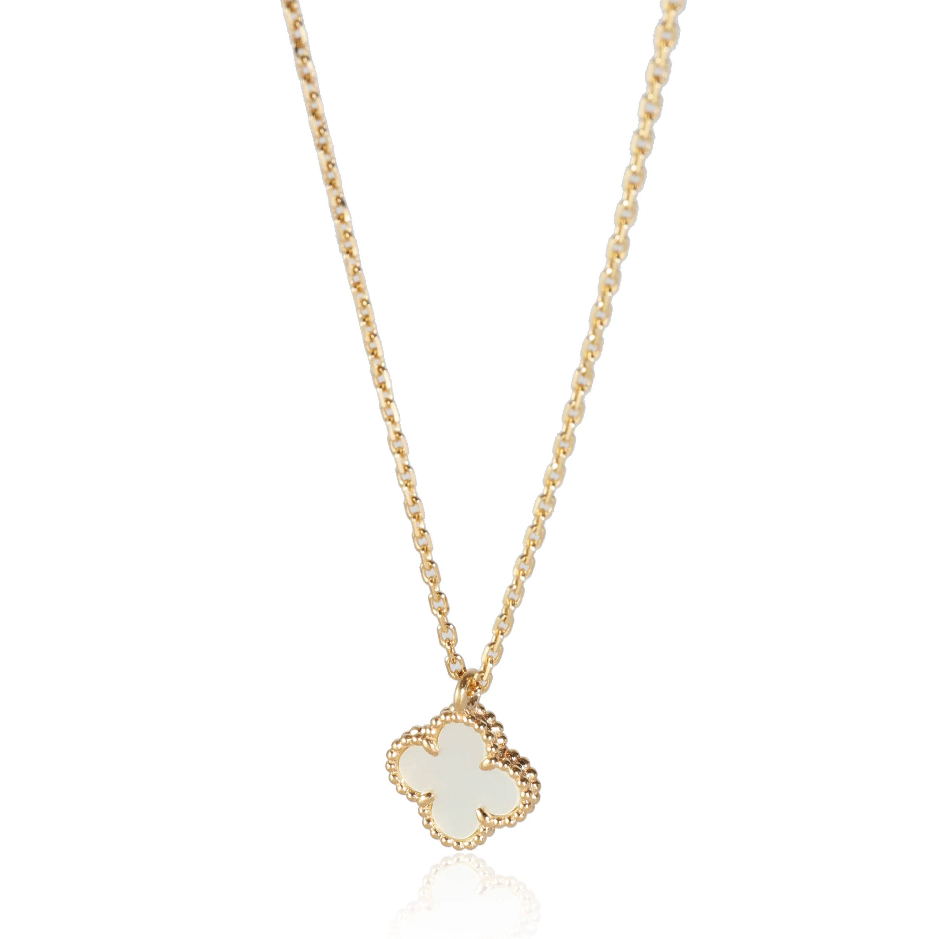 Alhambra Mother Of Pearl Pendant in 18k Yellow Gold