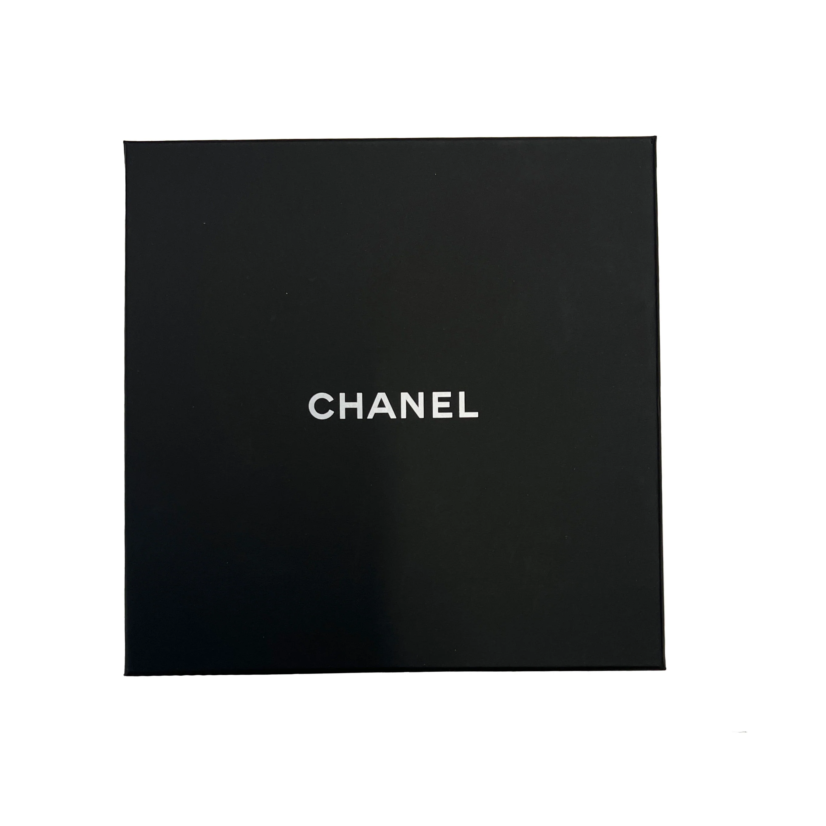 2023 Fux Pearl & Strass Necklace - Image 4