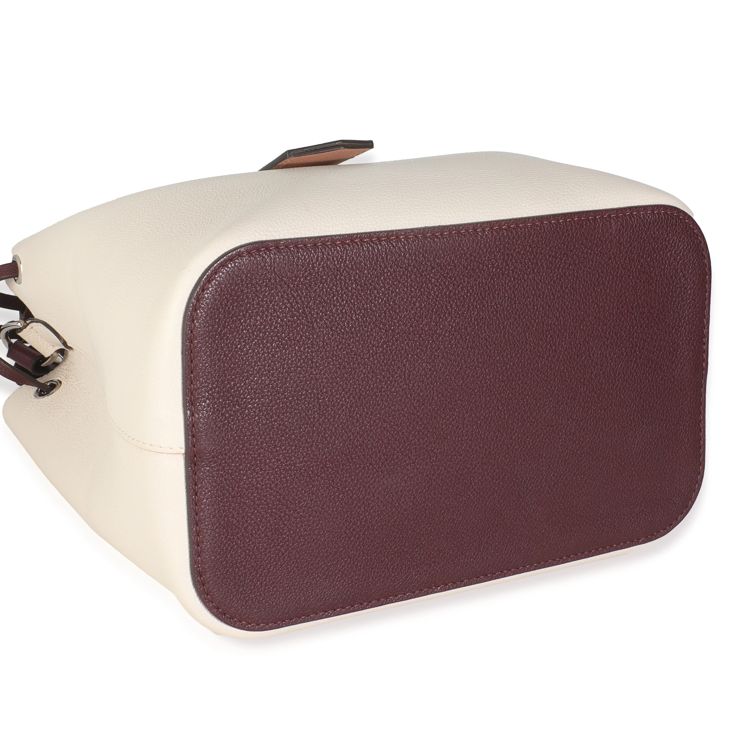 Soie Quartz Calla Calfskin Lockme Bucket Bag - Image 8