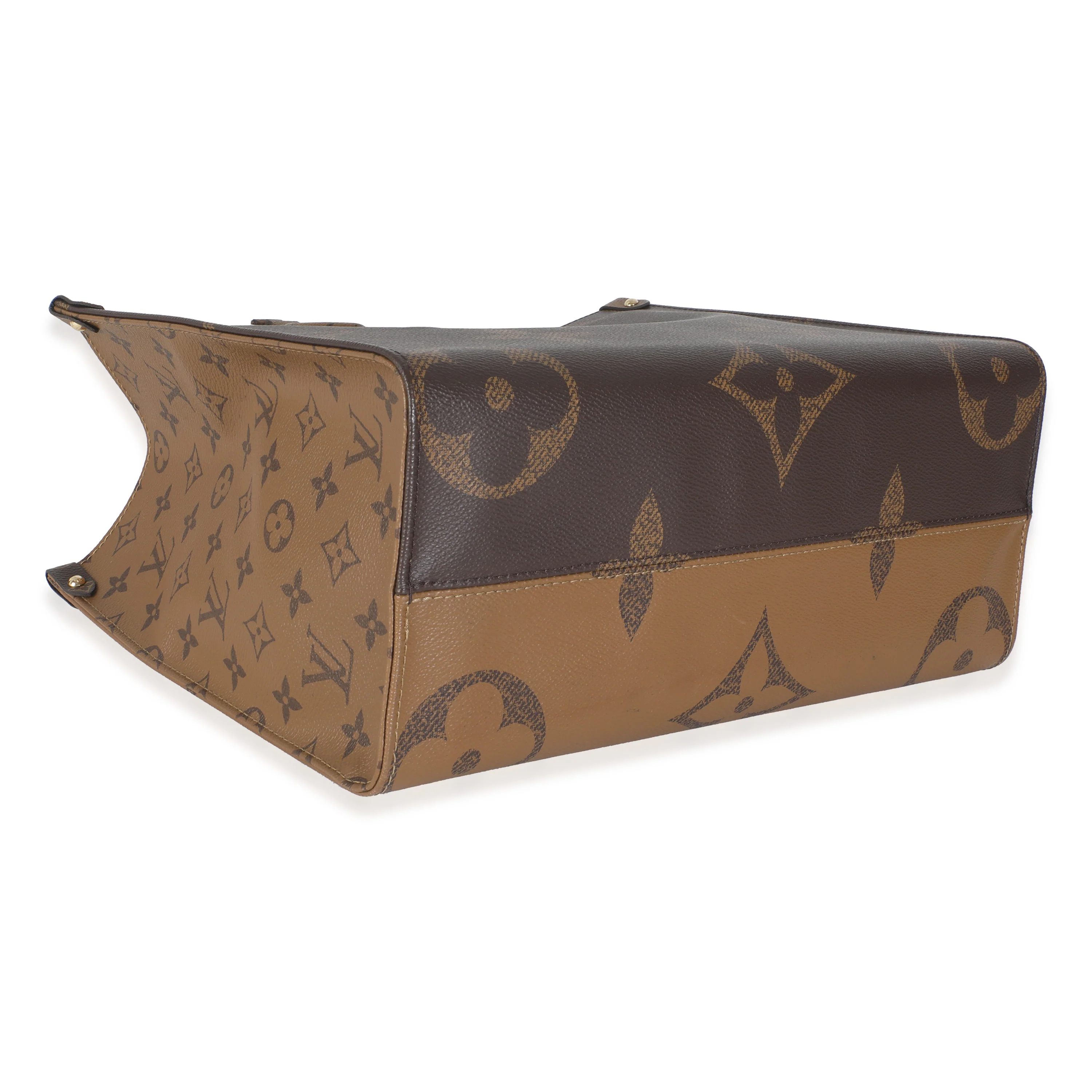 Reverse Monogram Canvas Onthego MM - Image 5
