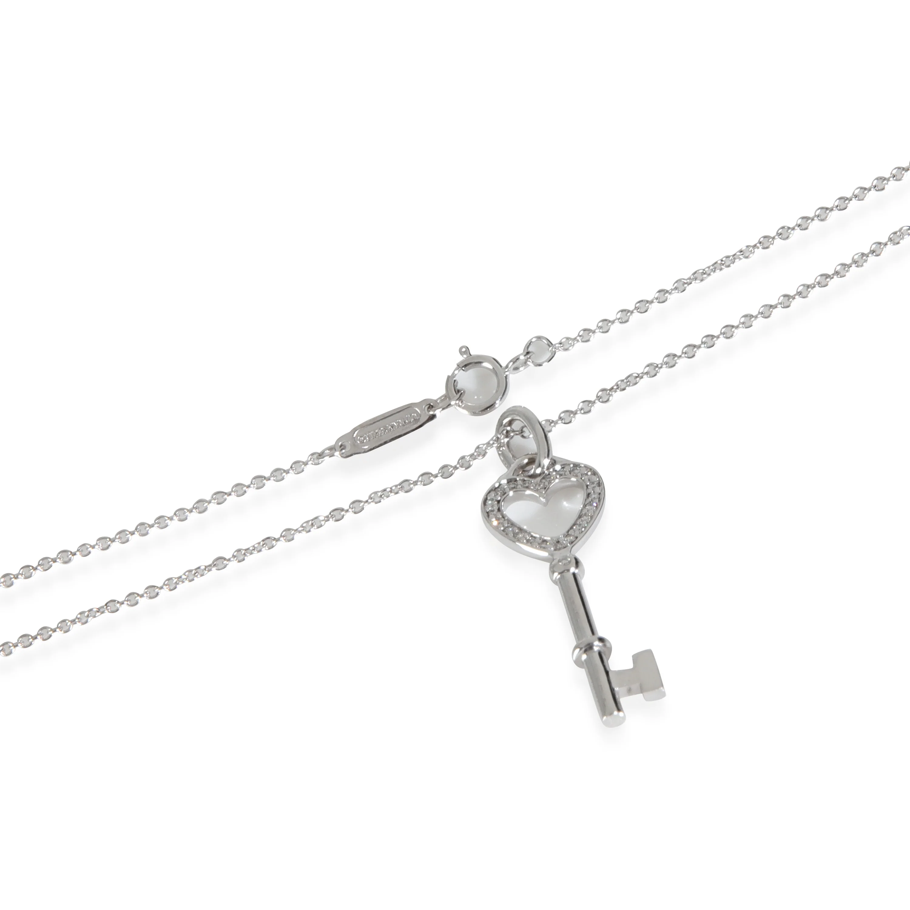 White Gold Diamond Heart Key Pendant - Image 3