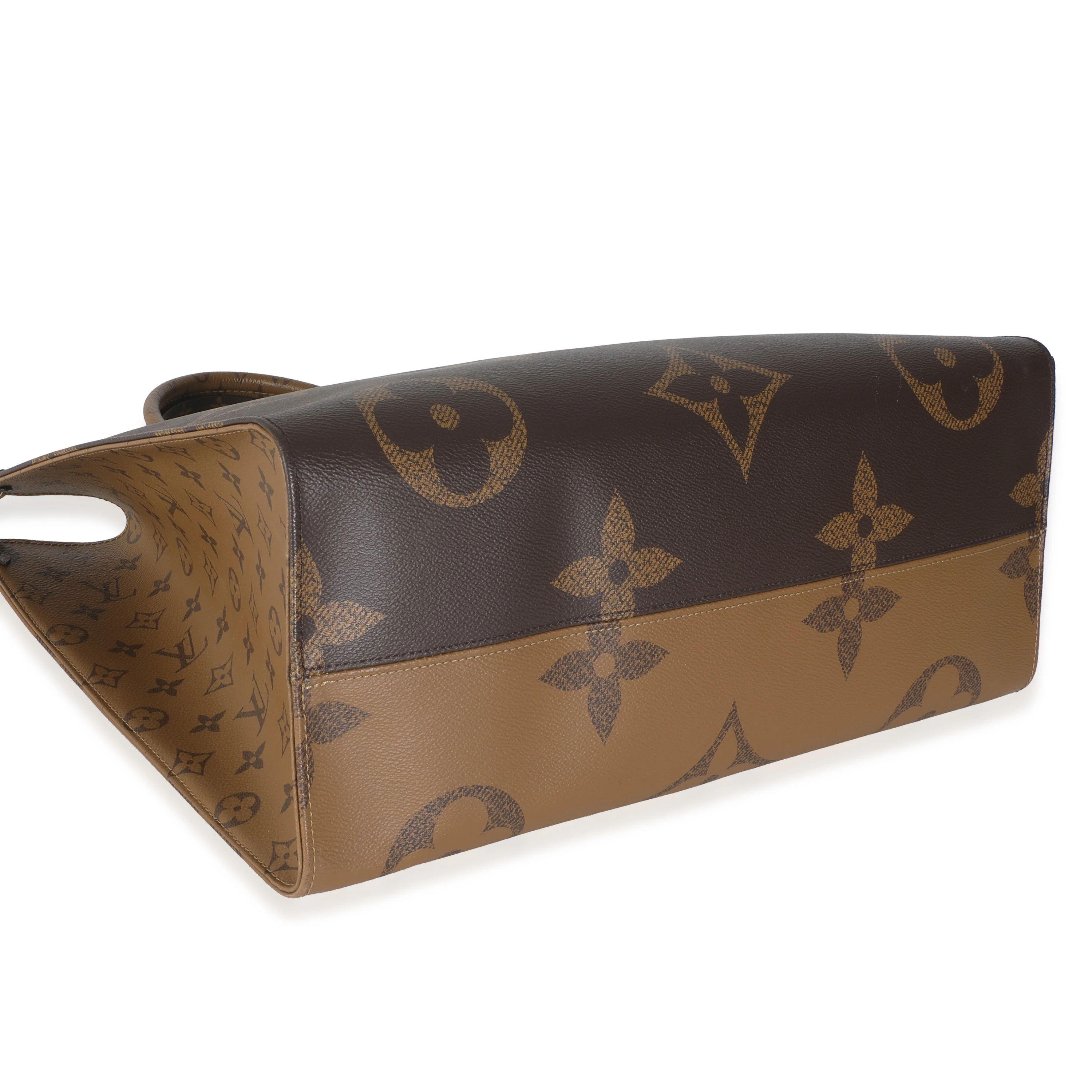 Monogram Reverse Canvas Onthego GM - Image 6
