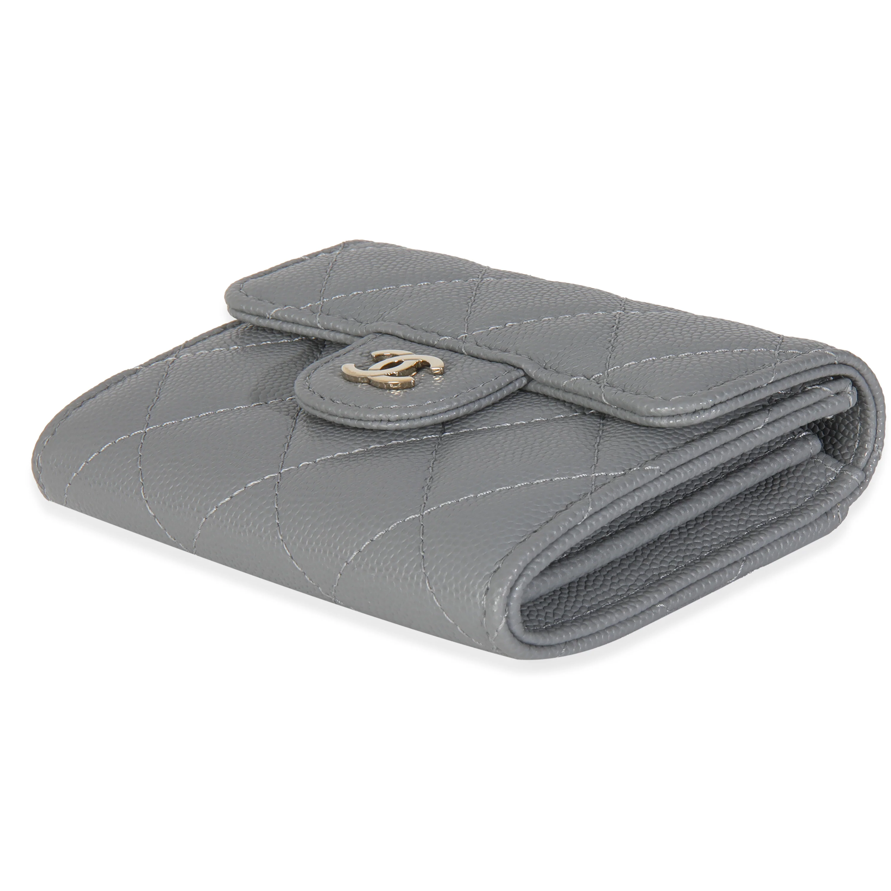 20C Grey Quilted Caviar Compact Wallet - Image 7