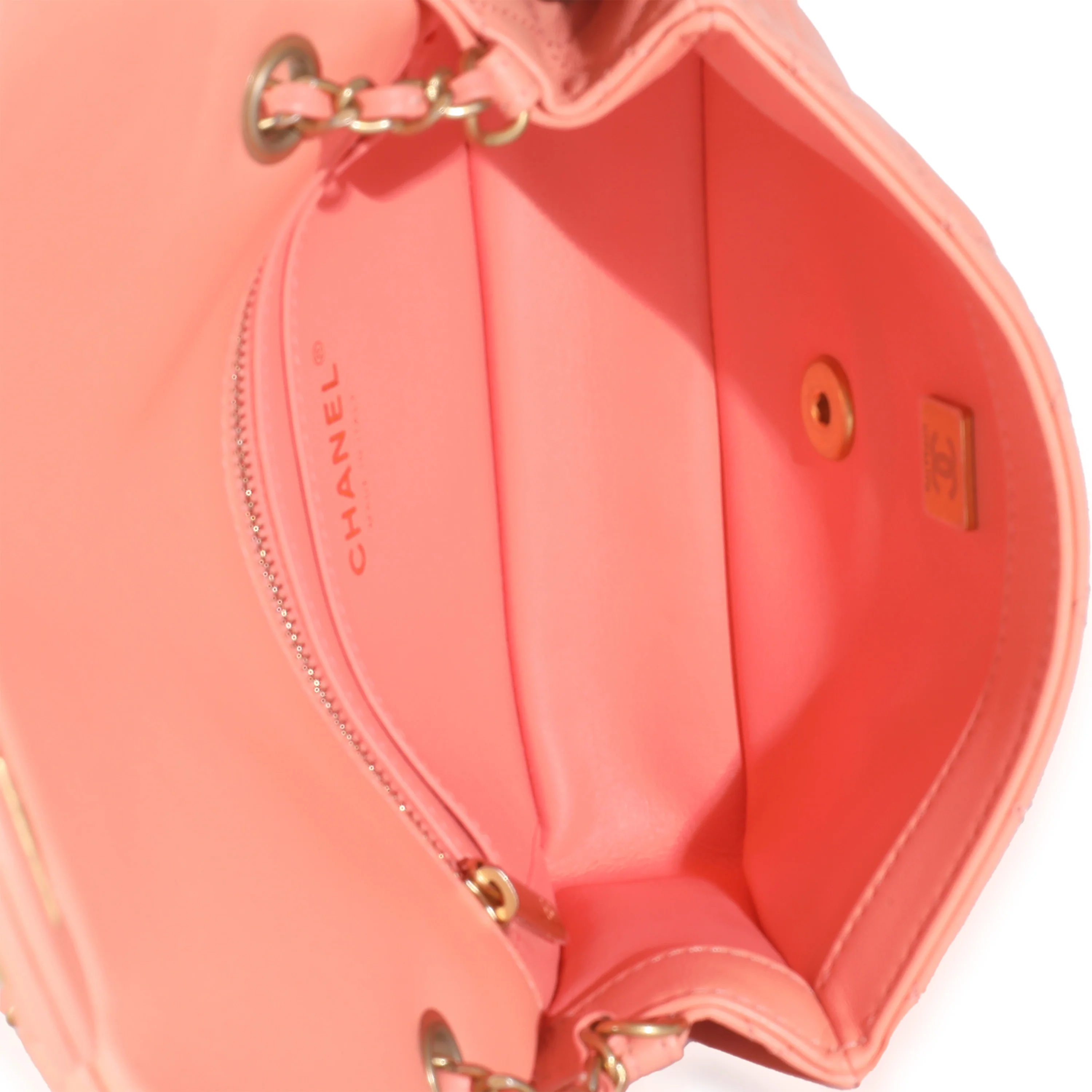 Coral Quilted Lambskin Mini Rectangular Pearl Crush Flap Bag - Image 9