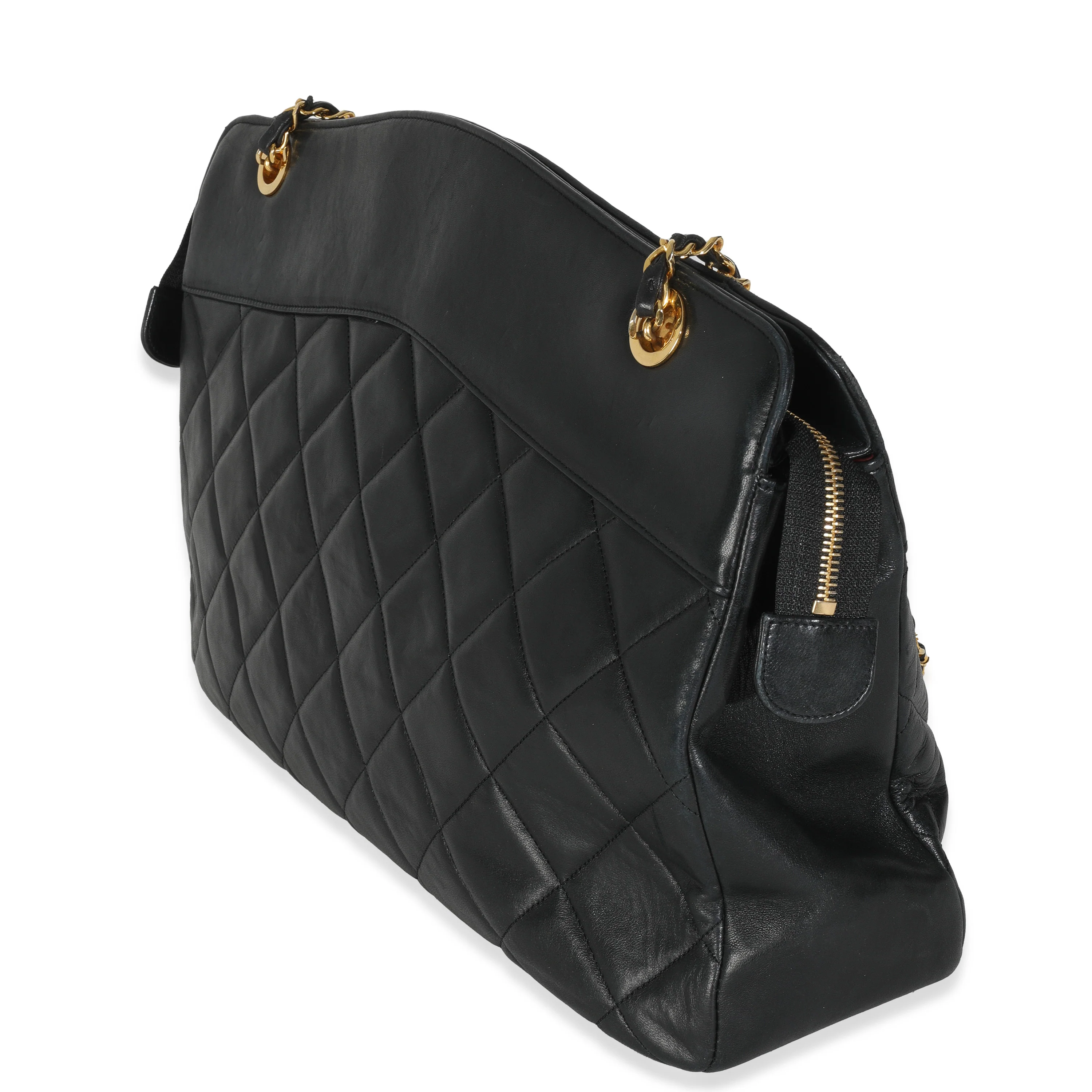 Vintage Black Quilted Lambskin Matelasse Chain Shoulder Bag - Image 2