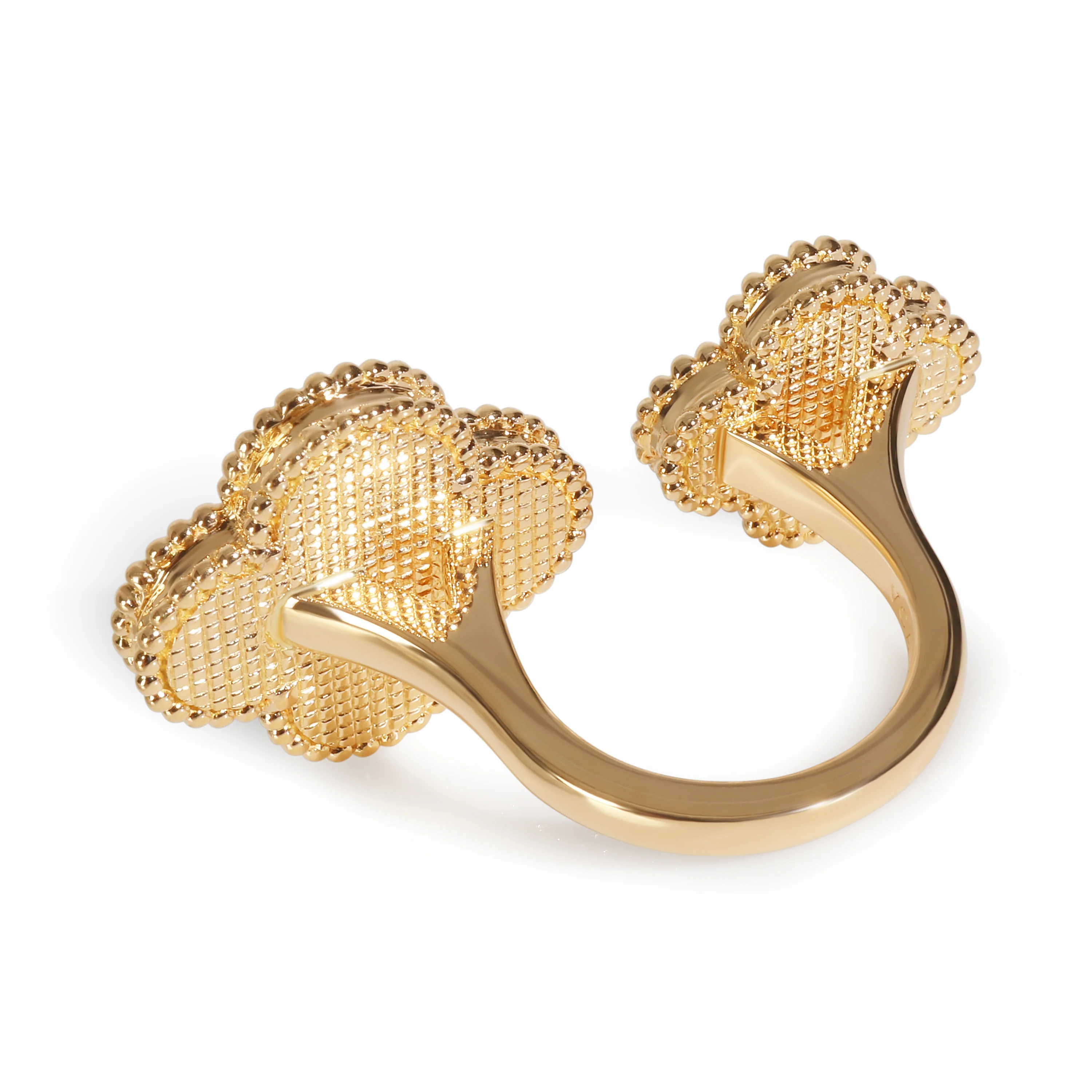 Yellow Gold Mother Of Pearl Magic Alhambra Between The Finger - Image 3