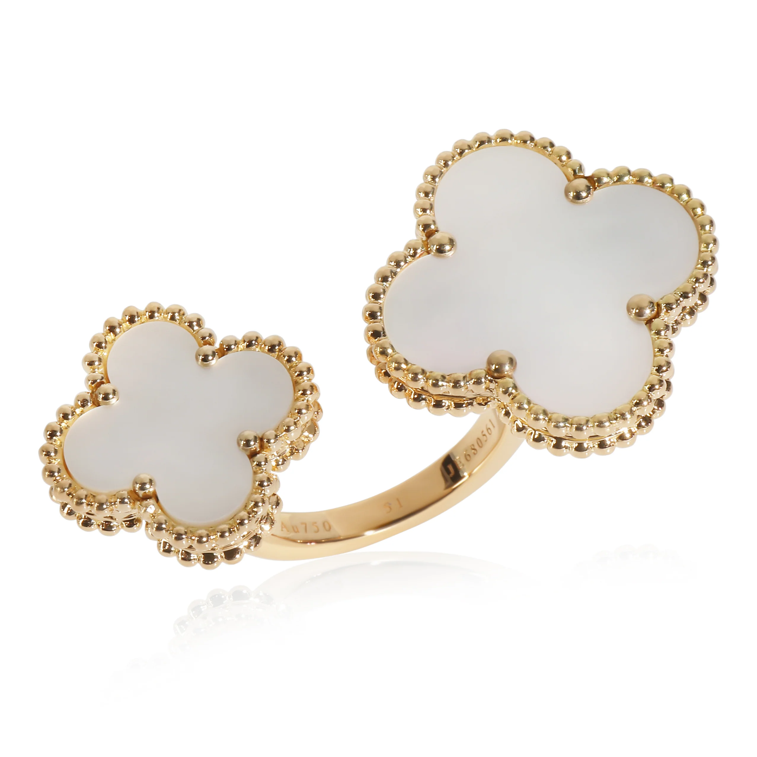 Yellow Gold Mother Of Pearl Magic Alhambra Between The Finger - Image 5