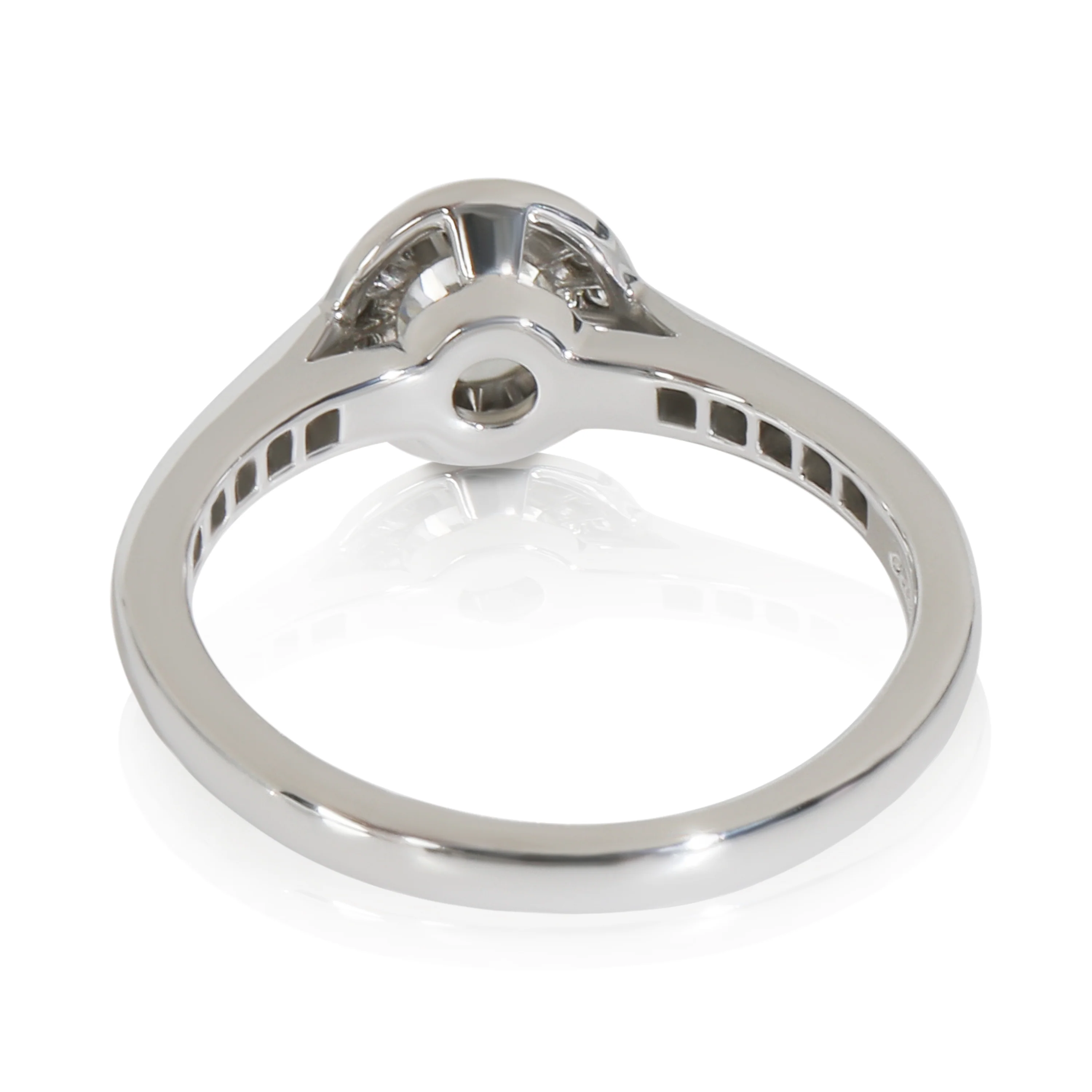 0.51 ct Round Brilliant Diamond Legacy Engagement Ring - Image 3