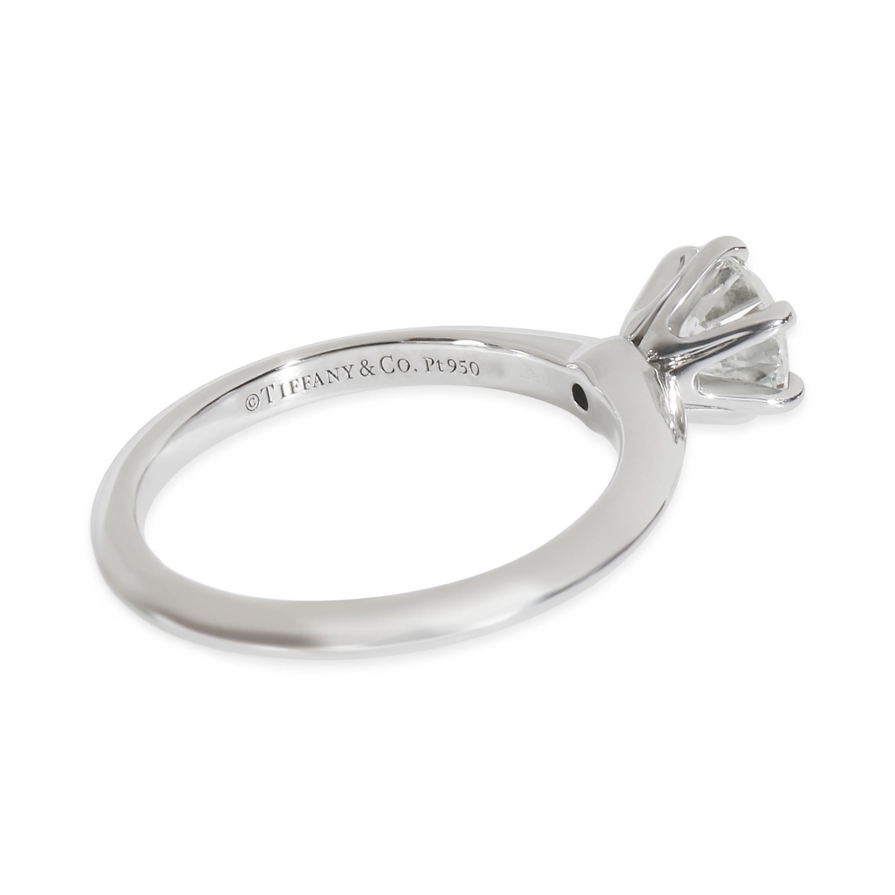 1.01 ct Round Brilliant Diamond Engagement Ring - Image 2