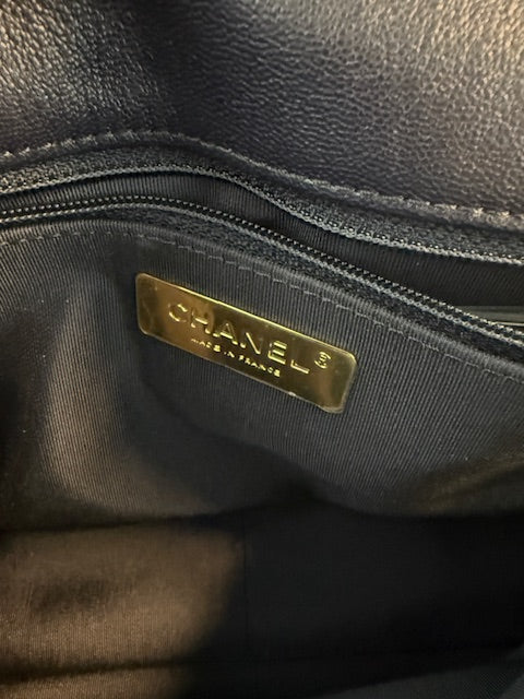 Navy Quilted Lambskin Medium Chanel 19 Flap Bag - Image 10