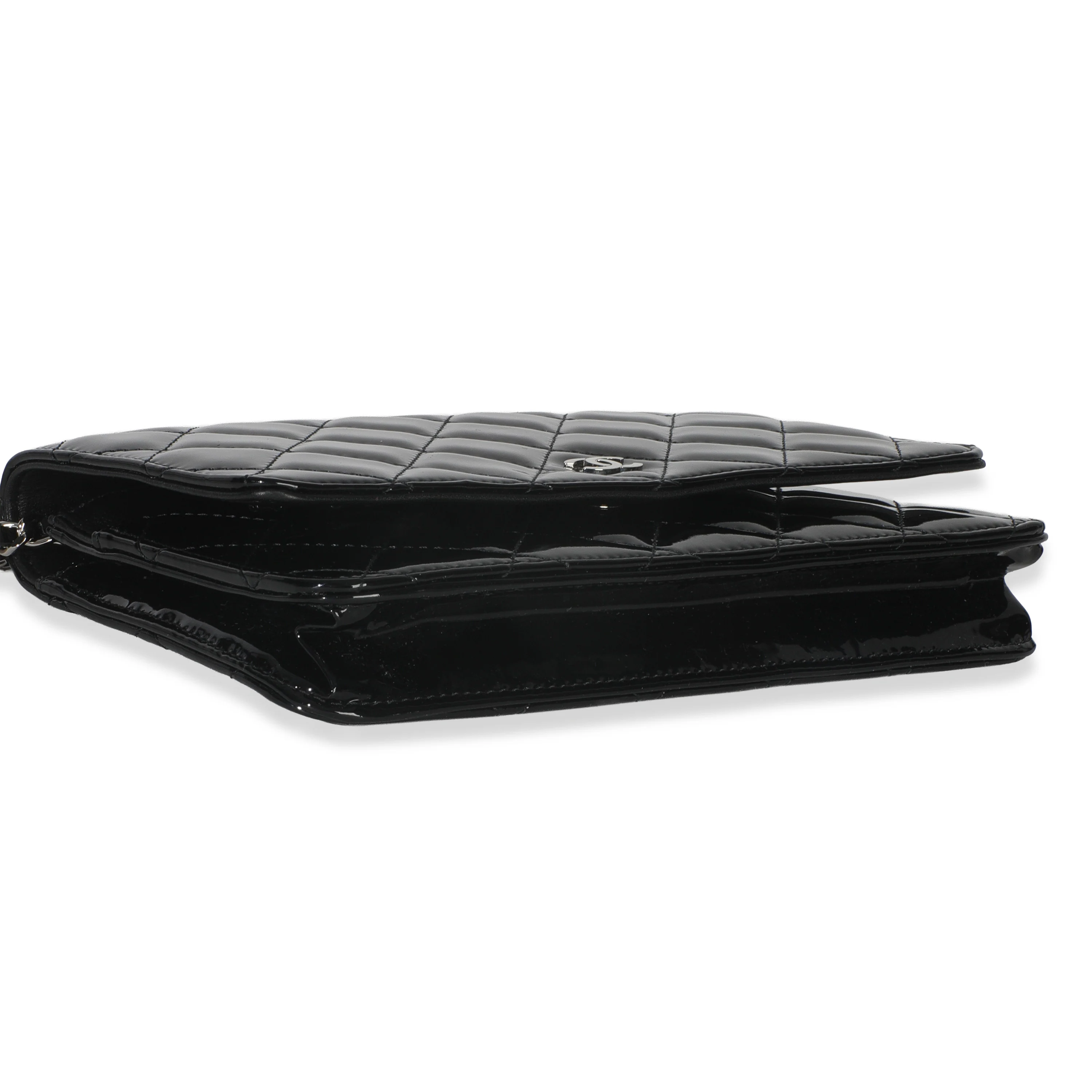 Black Quilted Patent Classic Wallet On Chain - Image 6