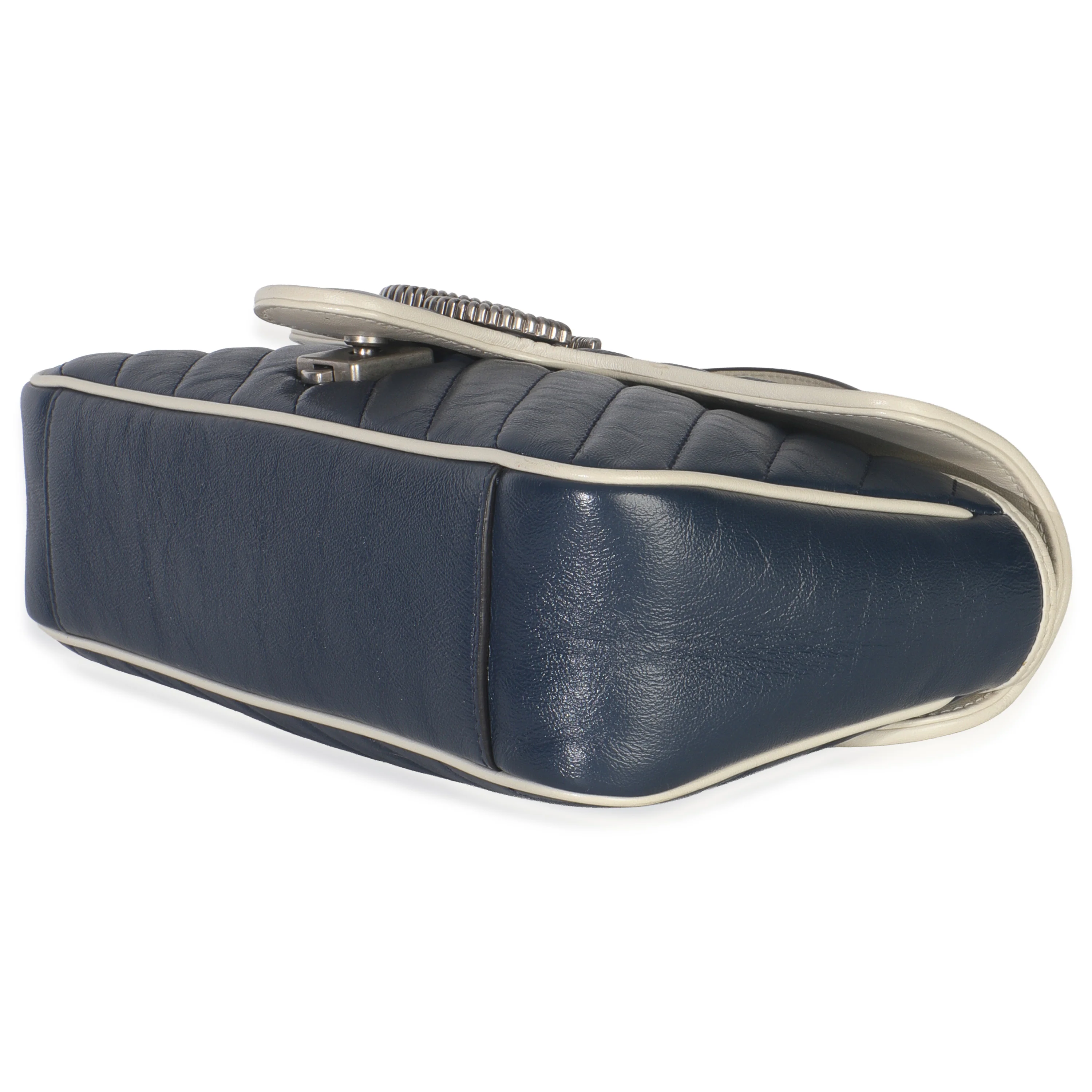 Navy White Calfskin Matelasse Diagonal Torchon Medium GG Marmont Bag - Image 7