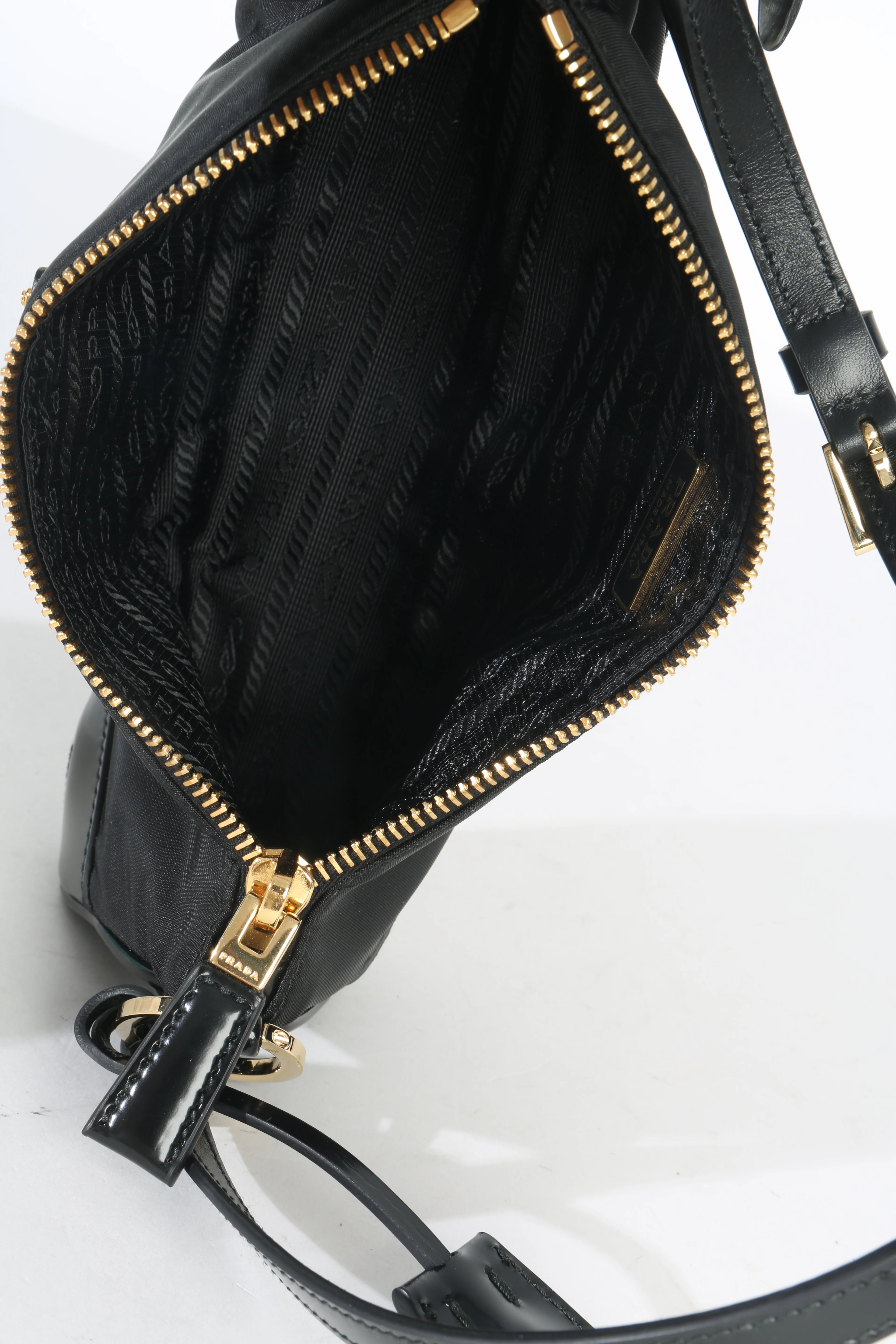 Black Tessuto Nylon Re-Edition 2002 - Image 8