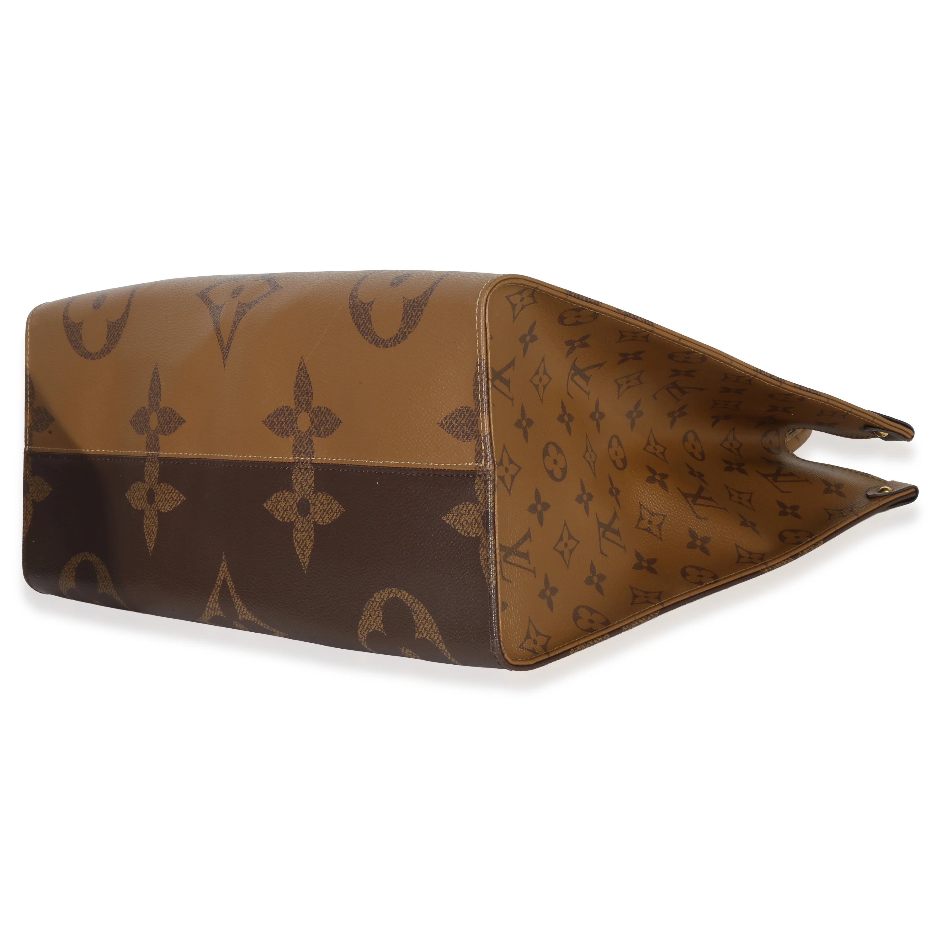 Reverse Monogram Canvas Onthego GM - Image 7