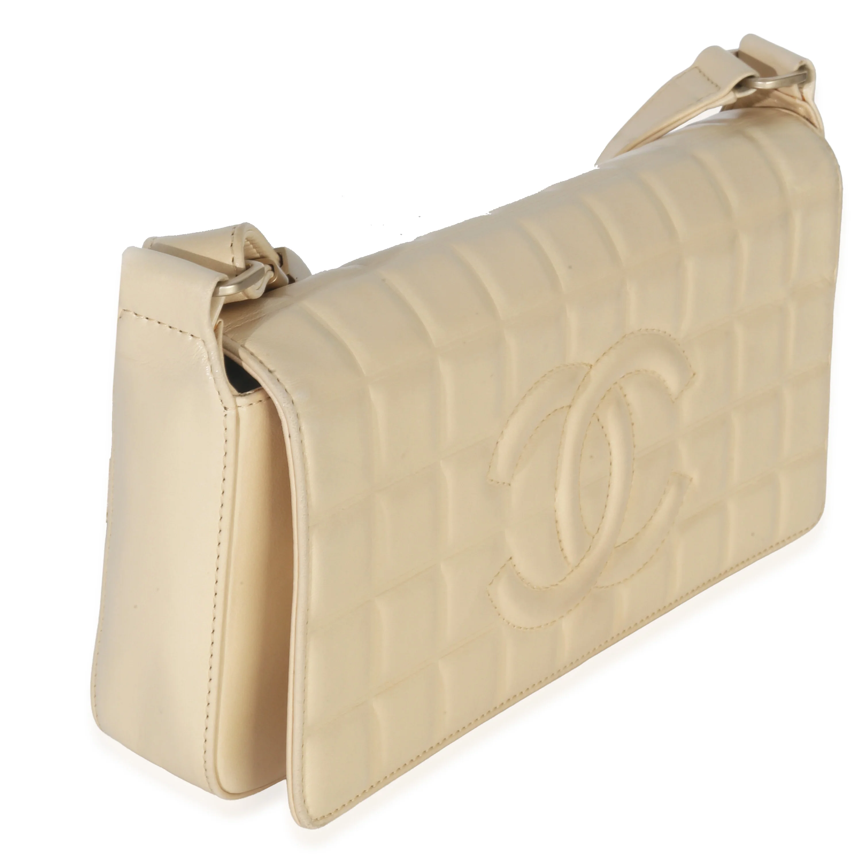 Vintage Beige Quilted Lambskin Chocolate Bar Flap Bag - Image 3