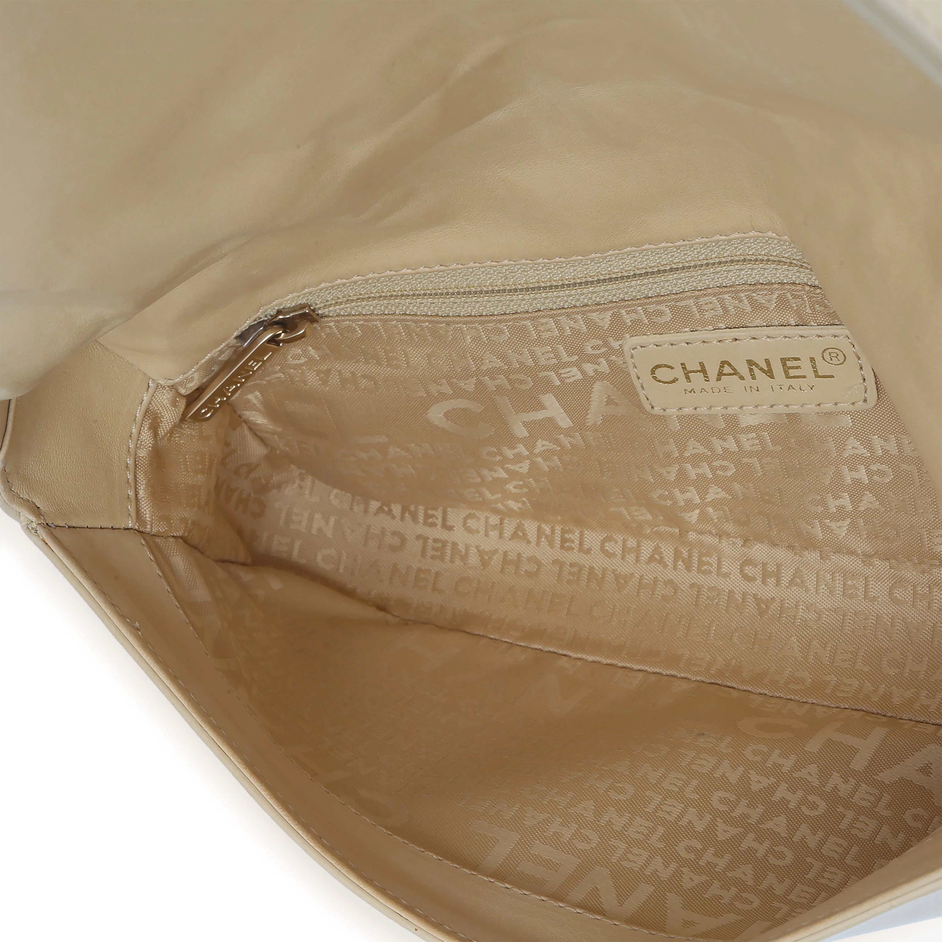 Vintage Beige Quilted Lambskin Chocolate Bar Flap Bag - Image 9