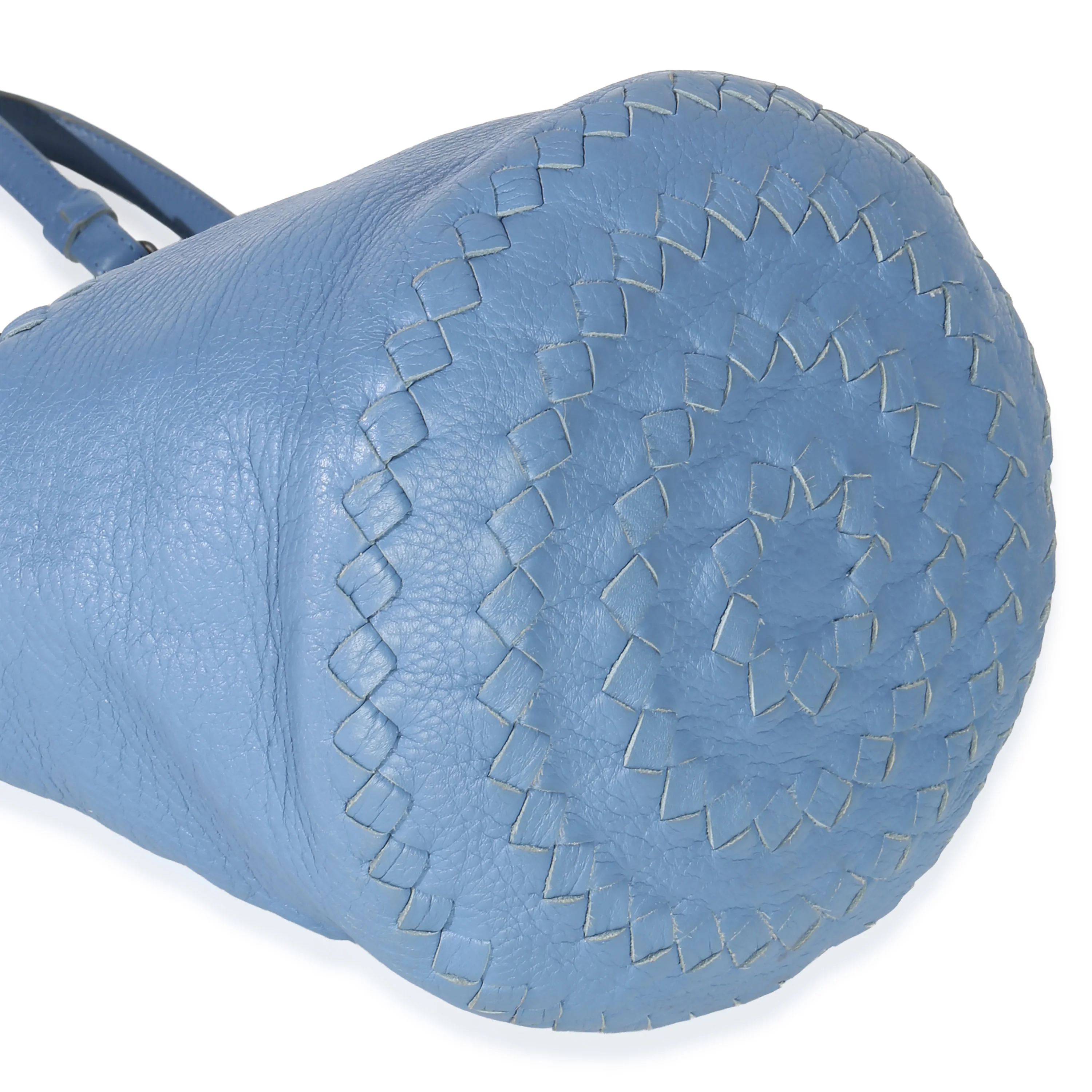 Blue Intrecciato Trimmed Cervo Small Bucket Bag - Image 6