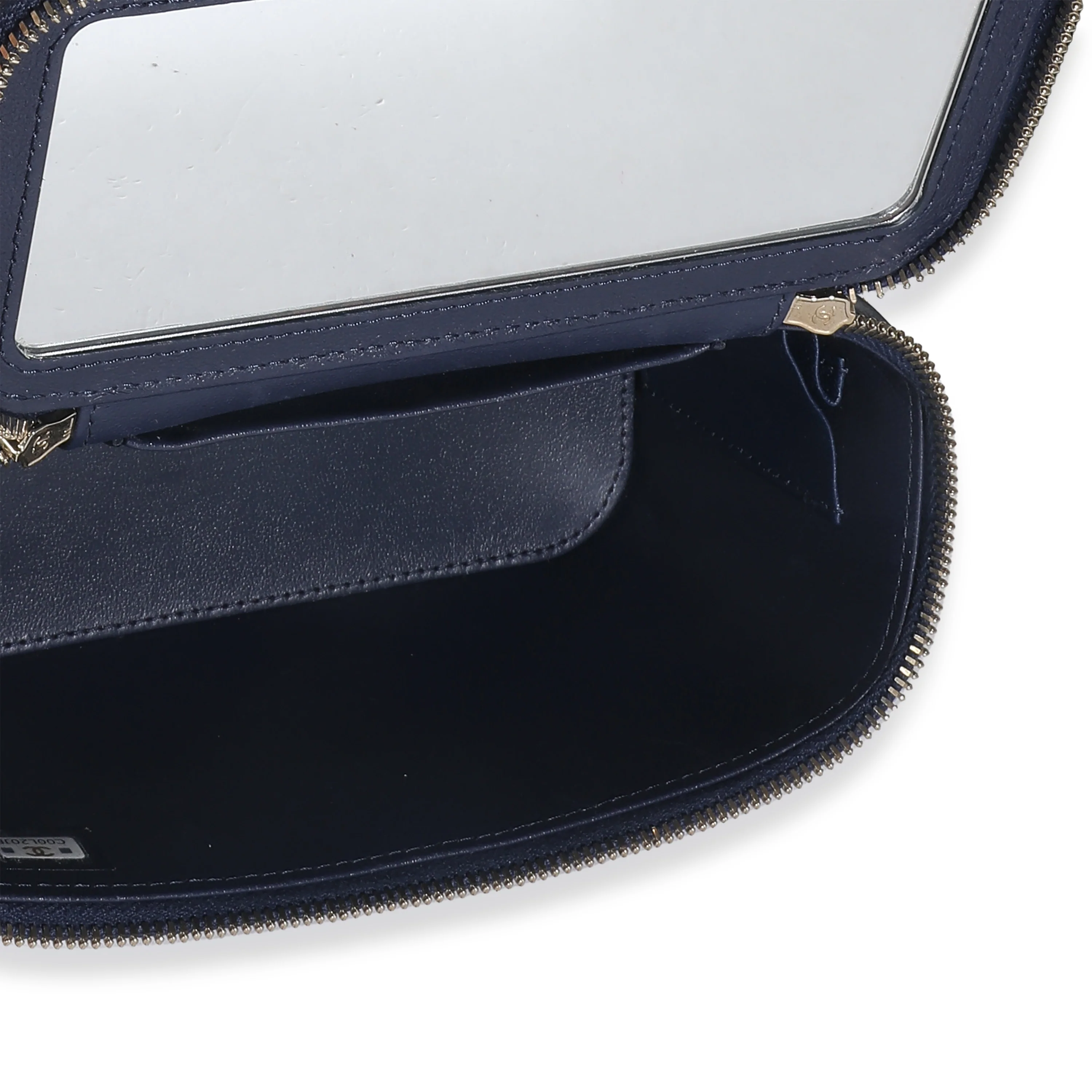 Navy Quilted Lambskin Top Handle Vanity Case With Chain - Image 9